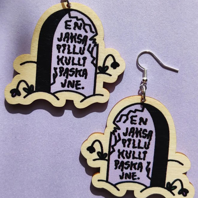 Oma projekti. Korvakorut puuvaneerista, löytyy kaupastani!