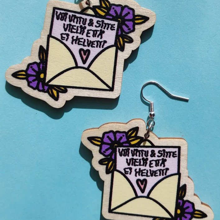 Oma projekti. Korvakorut puuvaneerista, löytyy kaupastani!