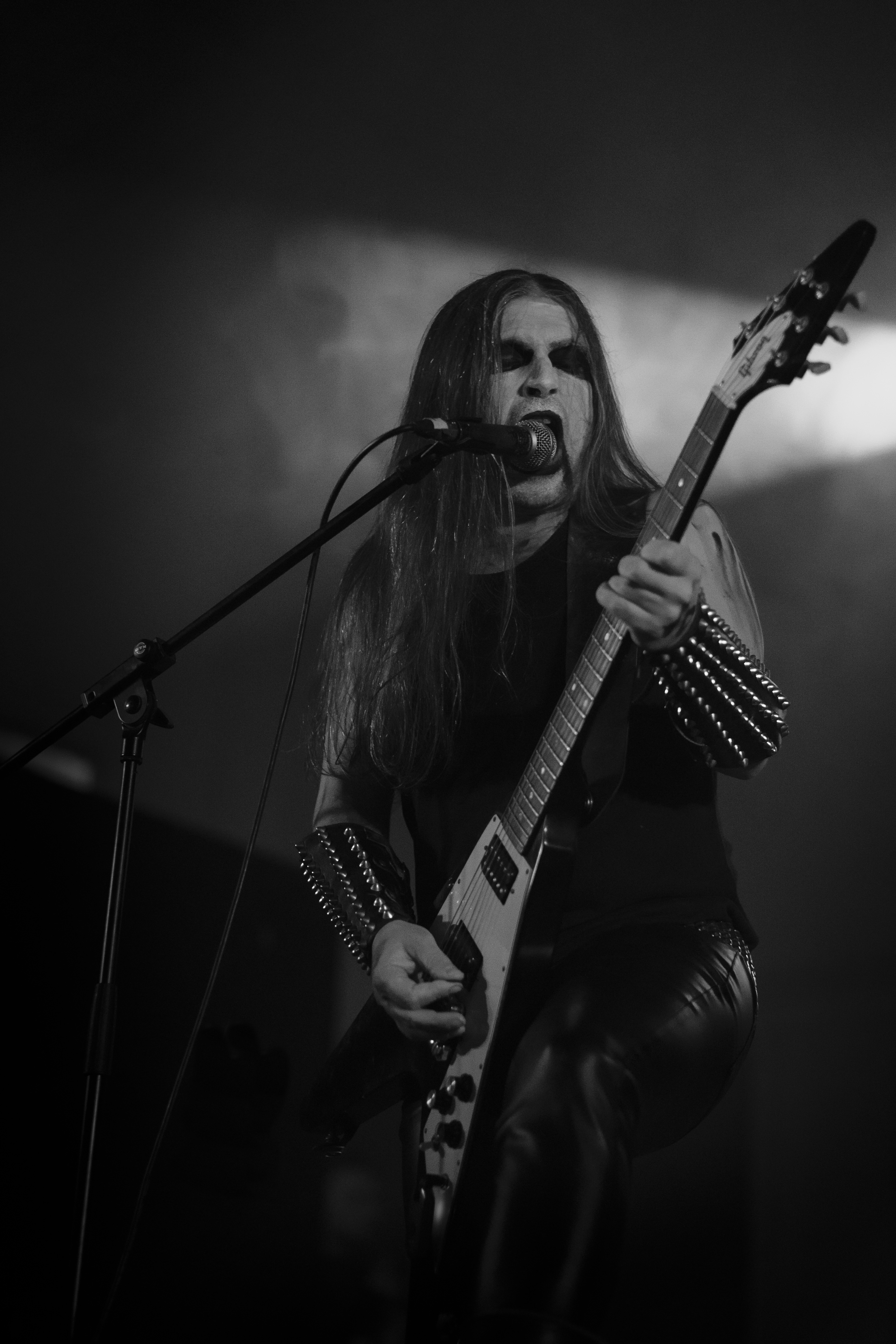 Vulturius, Irae