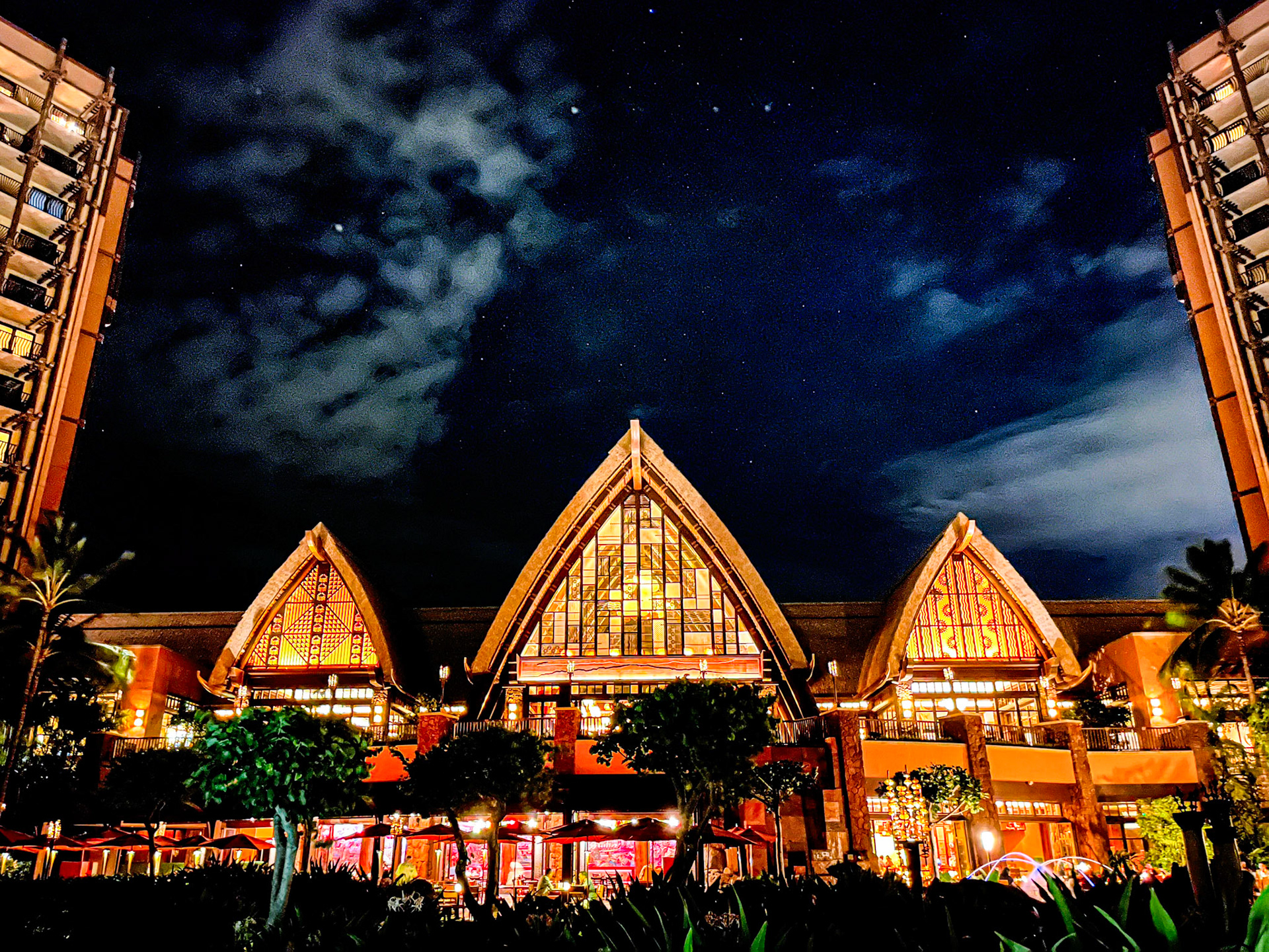 Aulani, Oahu, Hawaii, USA · July 27, 2021 · Apple iPhone 12 Pro Max · iPhone 12 Pro Max back triple camera 5.1 mm f/1.6 · 1/5 sec f/1.6 ISO 2500