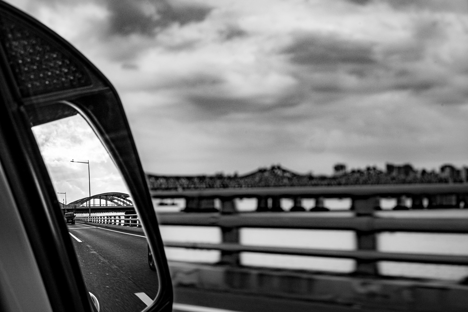 Han River, Seoul, South Korea · September 16, 2022 · Nikon Z 9 · Nikkor Z 50 mm f/1.8 S · 1/250 sec f/14 ISO 280