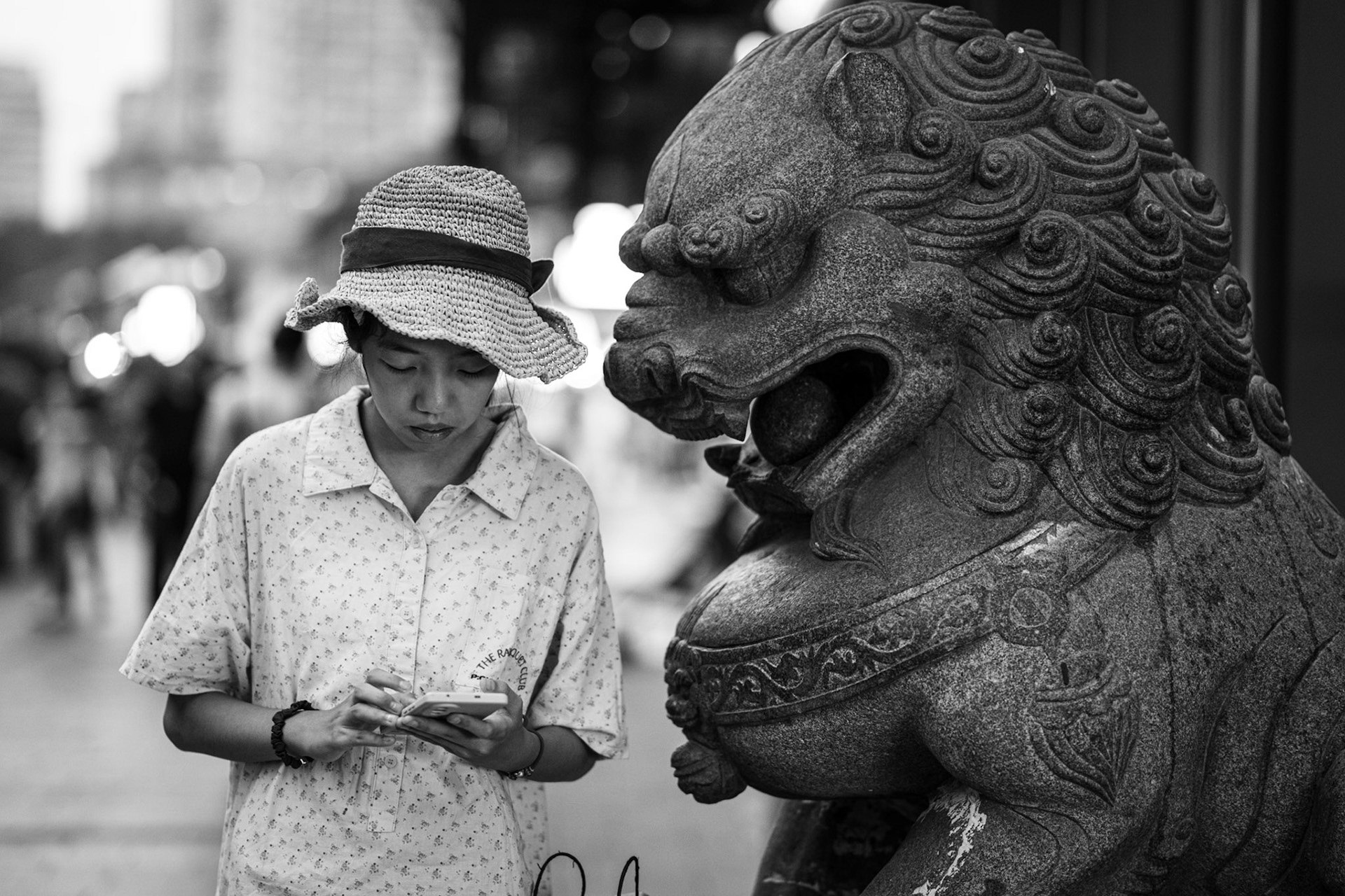 Shanghai, China · August 11, 2023 · Nikon Z 9 · Nikkor Z 85 mm f/1.8 S · 1/100 sec f/1.8 ISO 1250