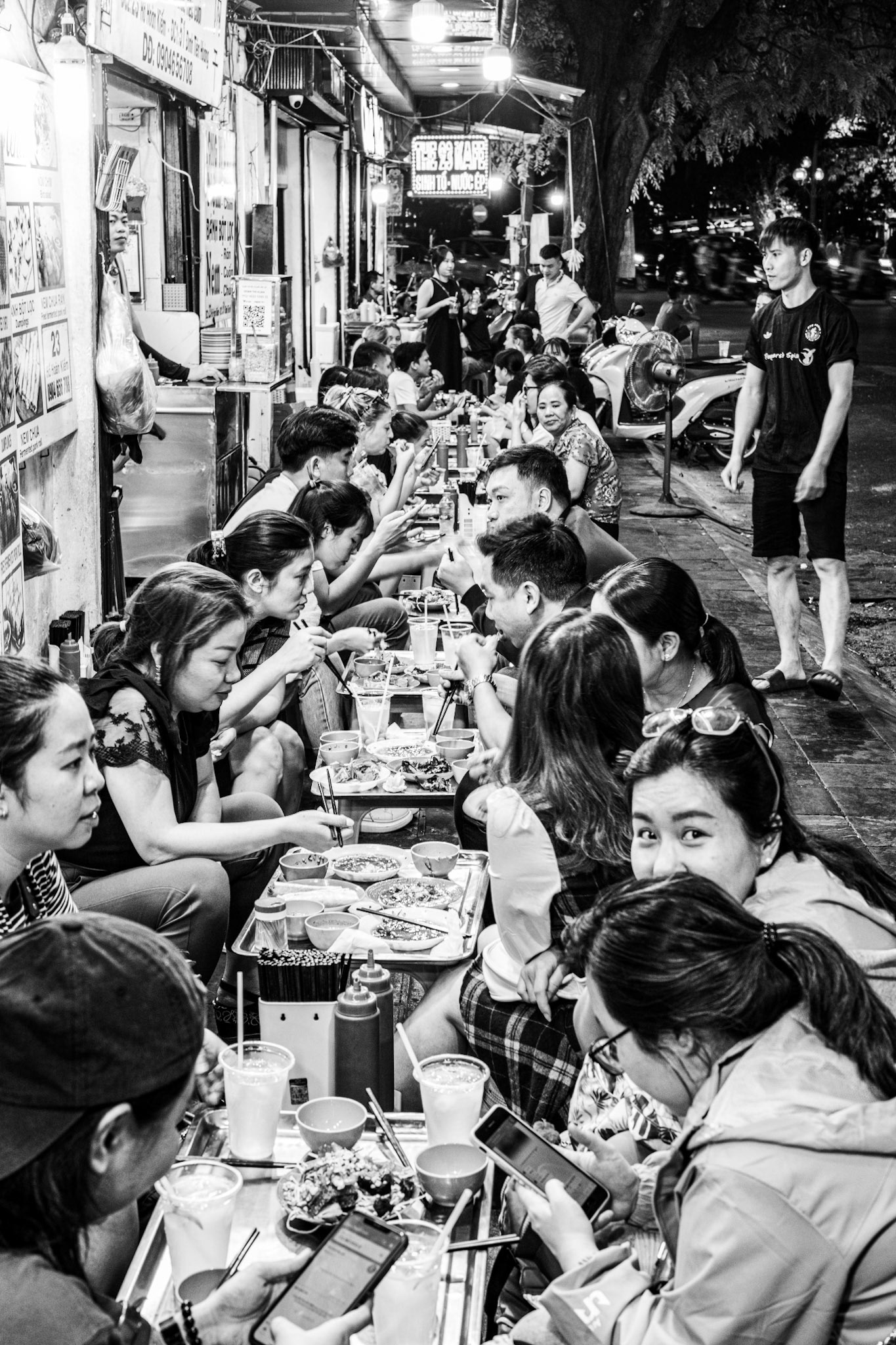 Hanoi, Vietnam · November 2, 2022 · Nikon Z 9 · Nikkor Z 50 mm f/1.8 S · 1/20 sec f/9.0 ISO 1100