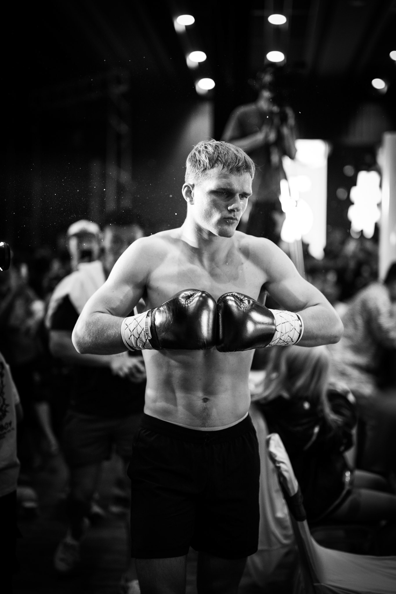 Tianjin, China · April 13, 2024 · Nikon Z 9 · Nikkor Z 50mm f/1.2 S · 1/1000 sec f/1.2 ISO 2500