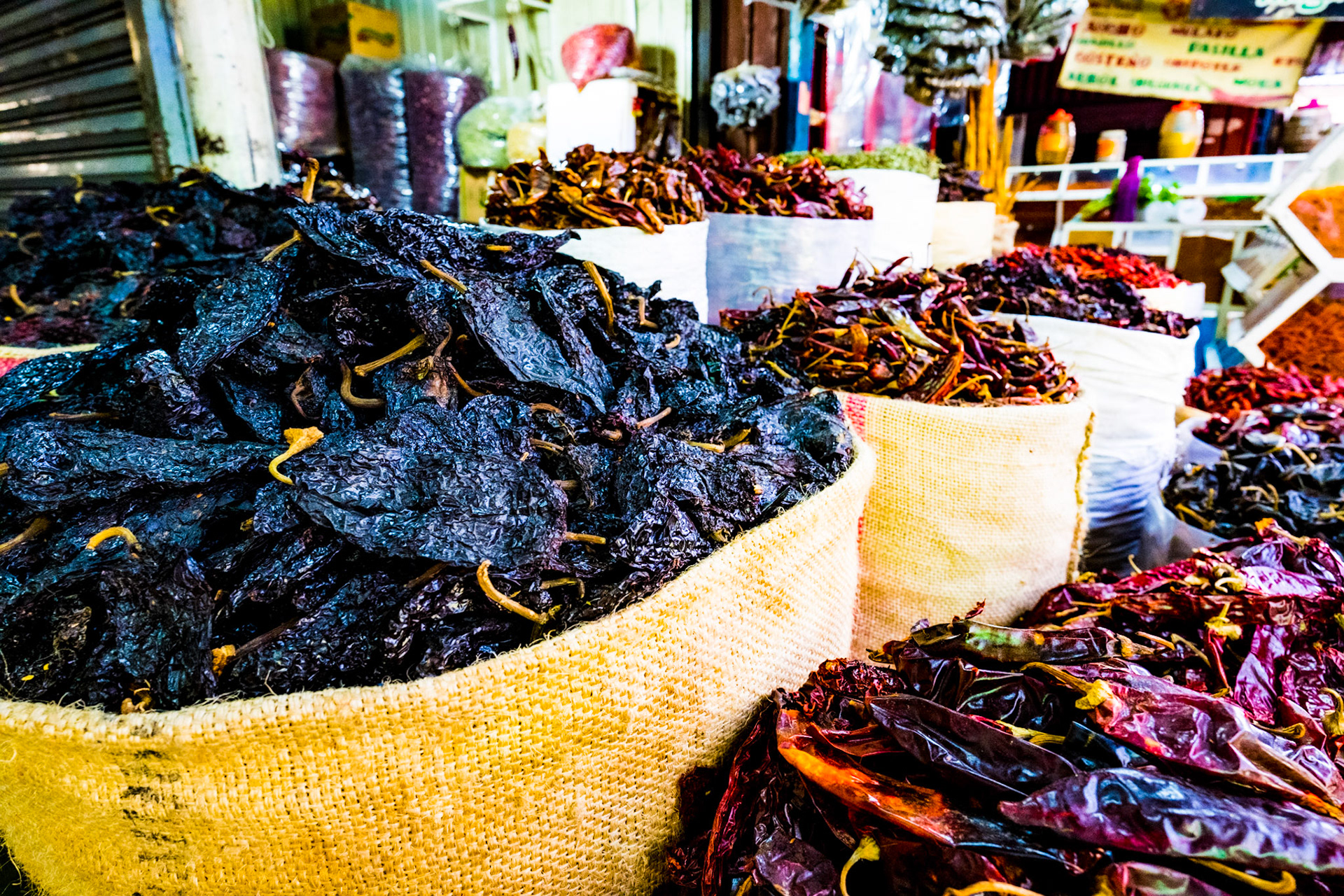 Central de Abasto, Oaxaca, Mexico · August 18, 2022 · Nikon Z 9 · Nikkor Z 20 mm f/1.8 S · 1/60 sec f/5.6 ISO 3200