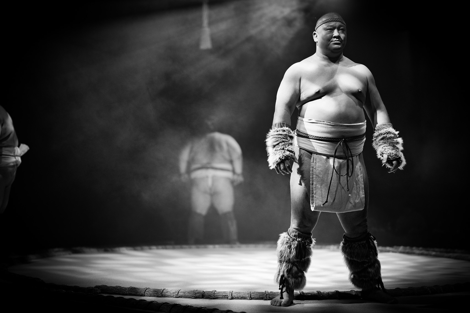 Osaka, Japan · February 22, 2025 · Nikon Z 9 · Nikkor Z 50mm f/1.2 S · 1/100 sec f/1.2 ISO 1600