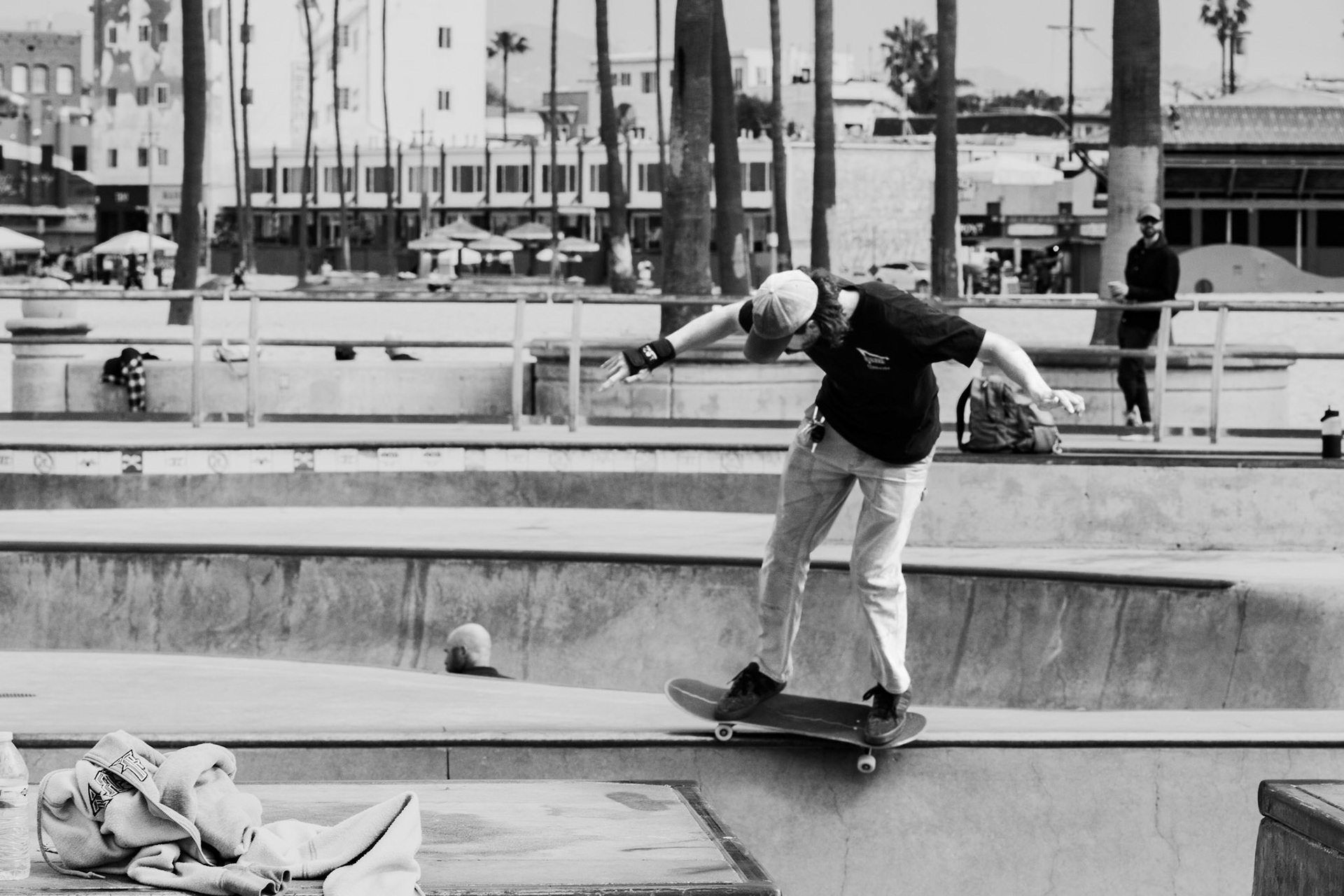 Venice Beach, California, USA · April 20, 2025 · Nikon Z 9 · Nikkor Z 135mm f/1.8 S Plena · 1/500 sec f/16 ISO 800