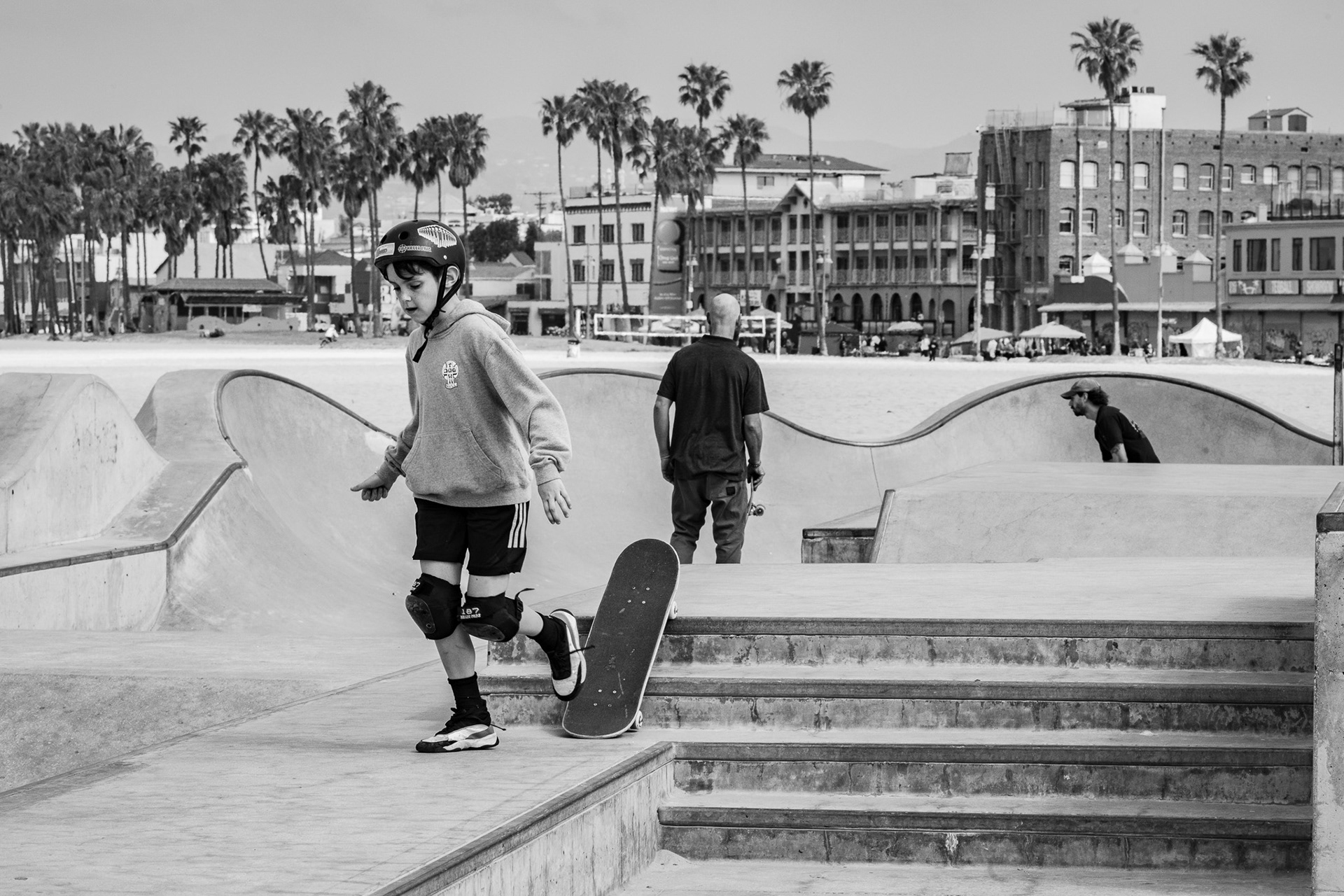 Venice Beach, California, USA · April 20, 2025 · Nikon Z 9 · Nikkor Z 135mm f/1.8 S Plena · 1/500 sec f/16 ISO 640