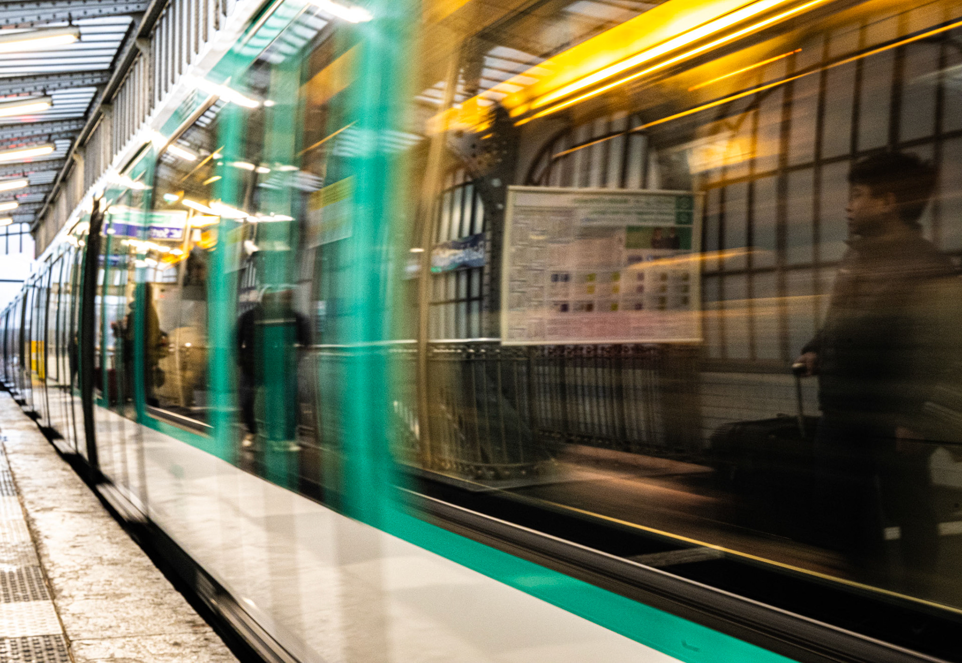 Métro de Paris, Paris, France · January 2, 2024 · Nikon Z 9 · Nikkor Z 50mm f/1.2 S · 1/13 sec f/16 ISO 2200