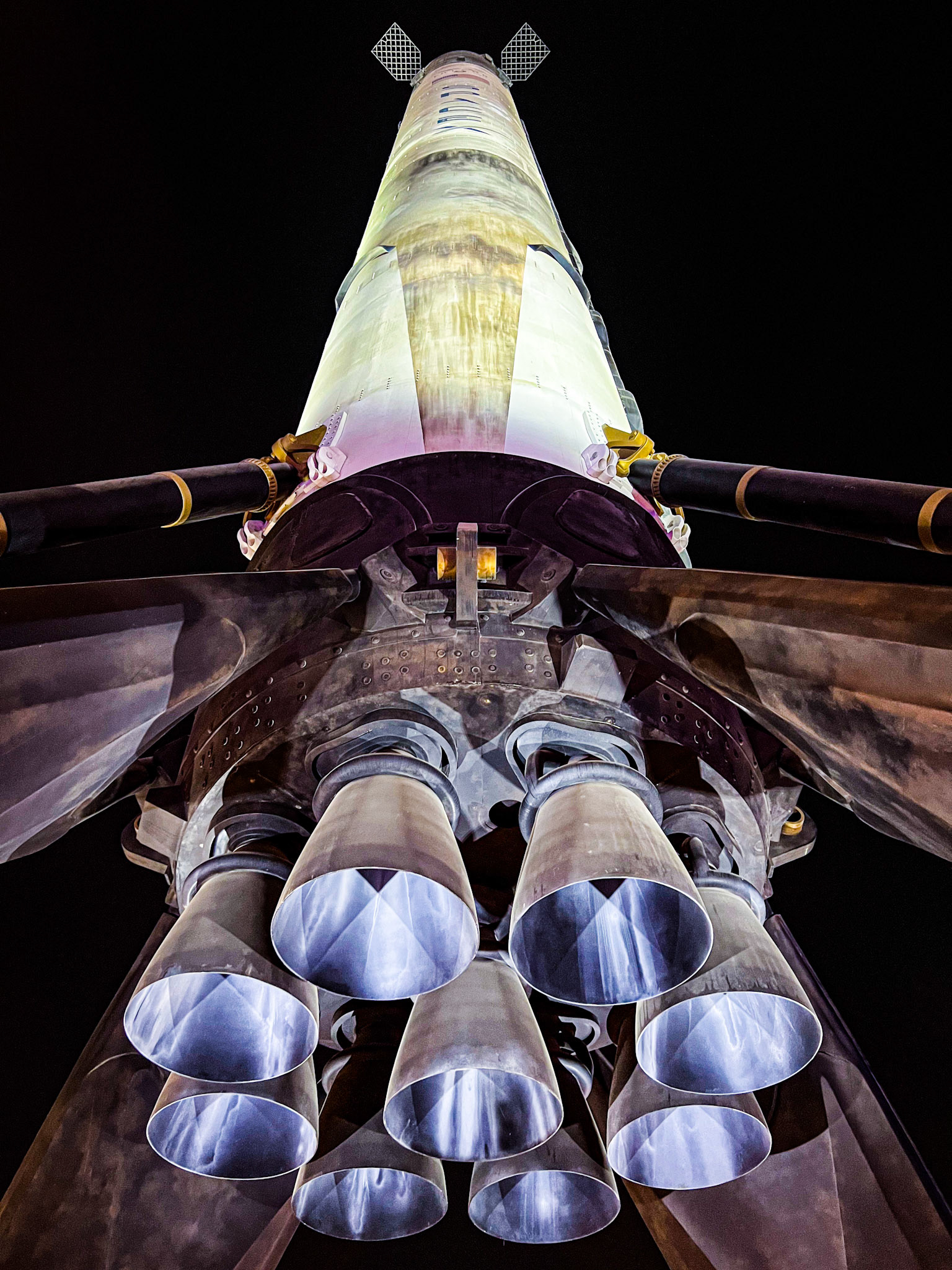 SpaceX, Falcon 9, Expo 2020, Dubai, UAE · December 22, 2021 · Apple iPhone 13 Pro Max · iPhone 13 Pro Max back triple camera 5.7 mm f/1.5 · 1/35 sec f/1.5 ISO 500