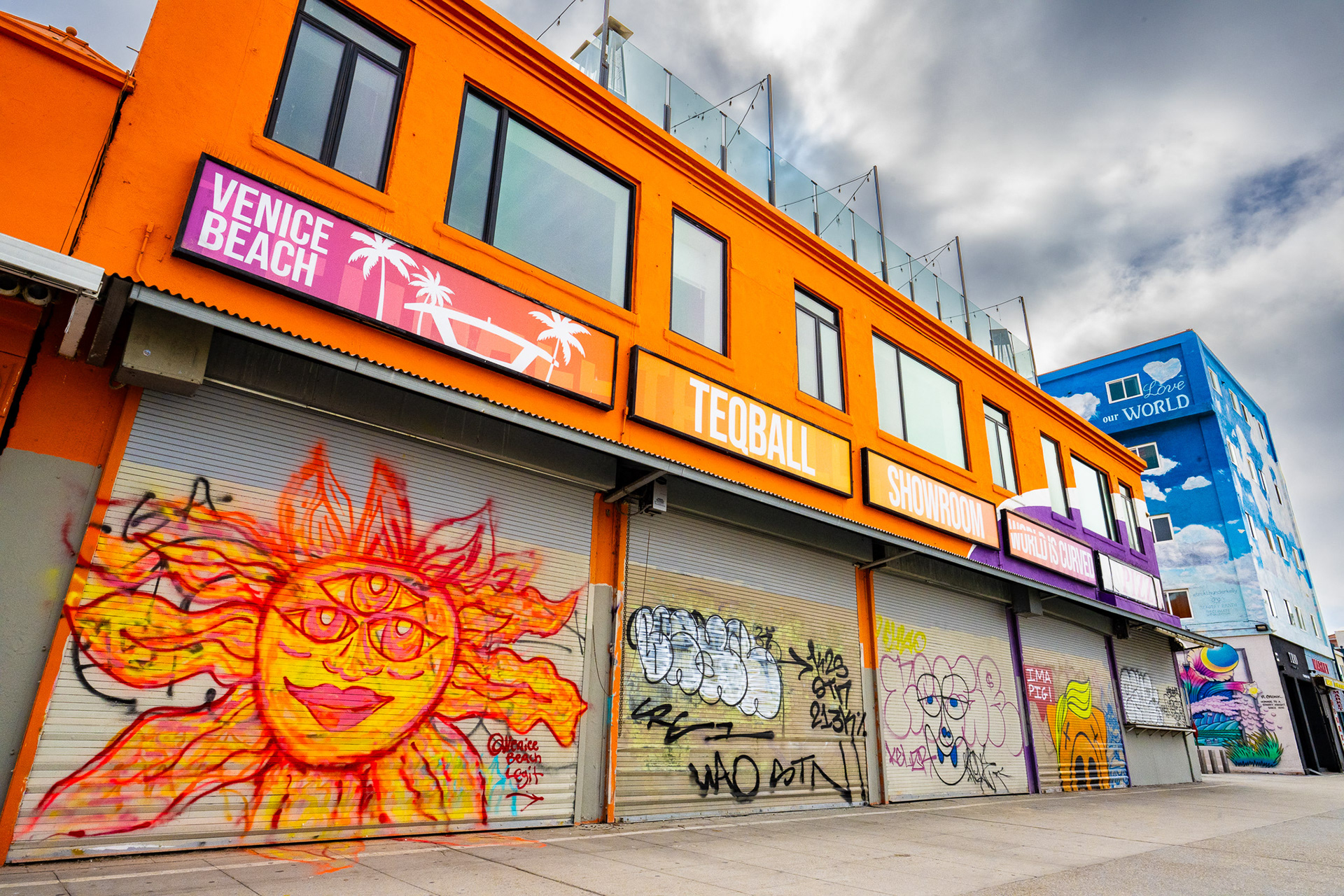 Venice Beach, California, USA · April 20, 2025 · Nikon Z 9 · Nikkor Z 20mm f/1.8 S · 1/500 sec f/16 ISO 900