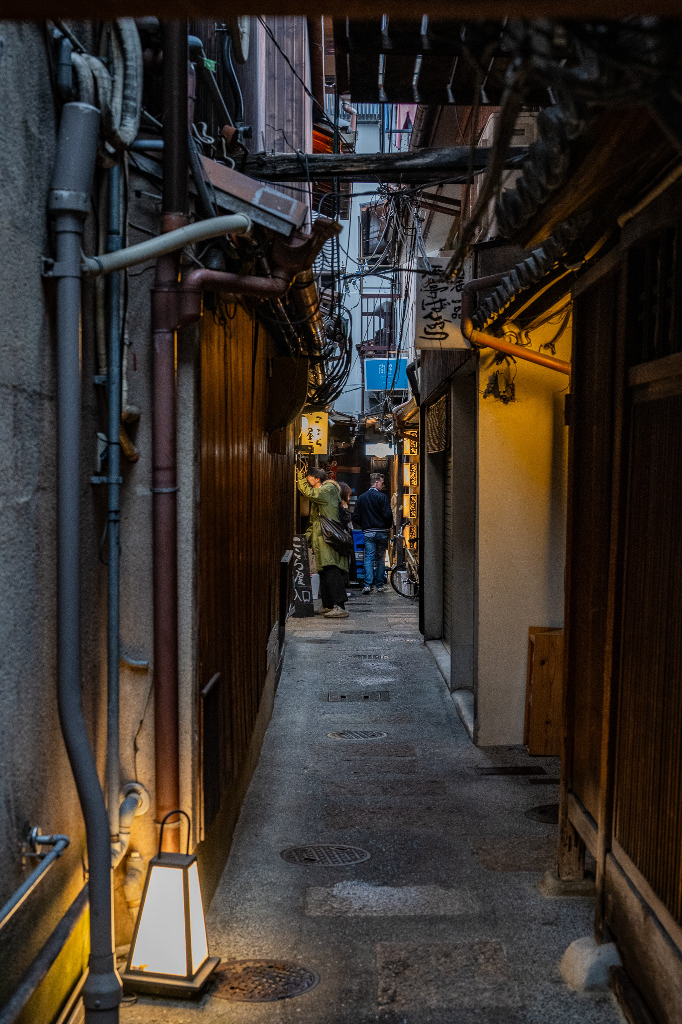 Kyoto, Japan ·  February 28, 2025 · Nikon Z 9 · Nikkor Z 50mm f/1.2 S · 1/80 sec f/5.0 ISO 3200