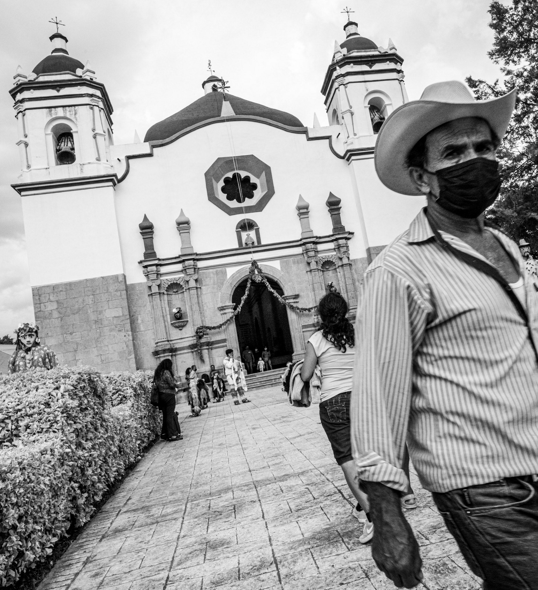 San Bartolo Coyotepec, Oaxaca, Mexico · August 24, 2022 · Nikon Z 9 · Nikkor Z 20 mm f/1.8 S · 1/160 sec f/16 ISO 4000