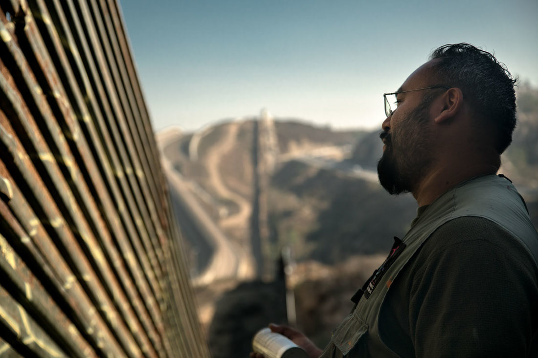 Artist Enrique Chiu