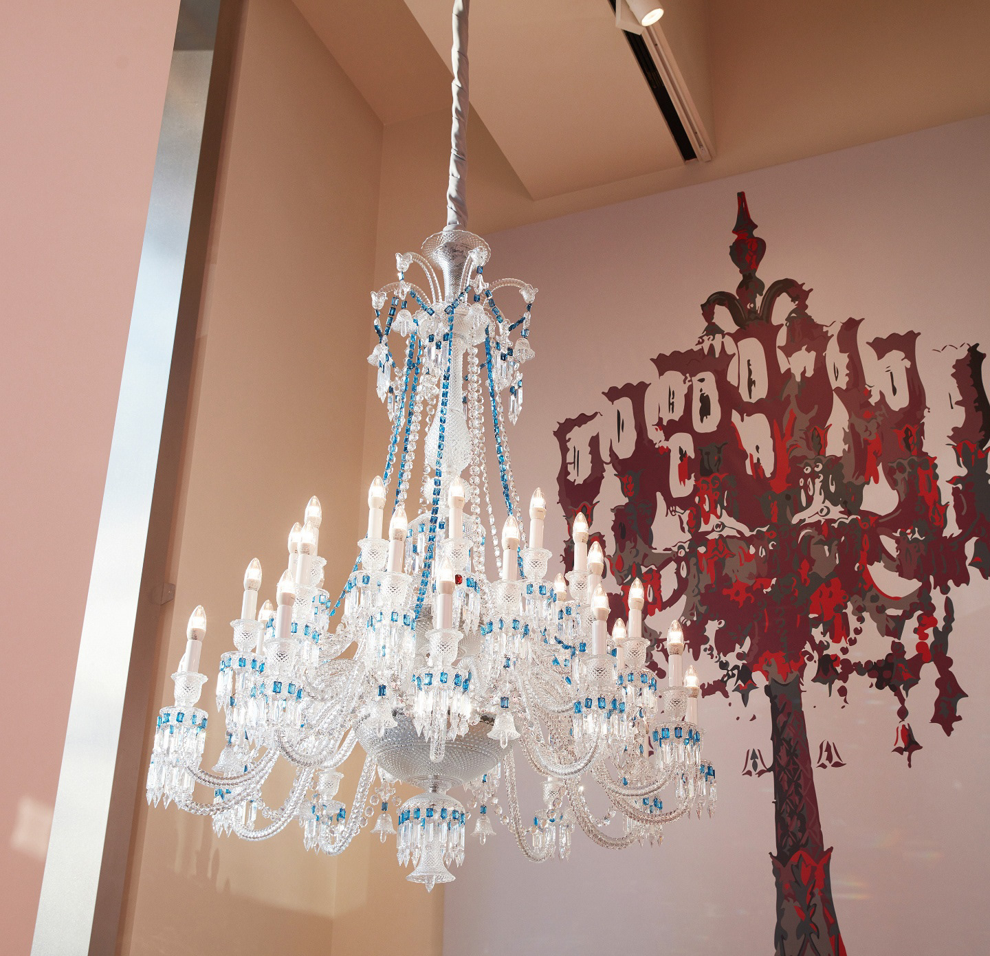 Creation of graphic elements for stores