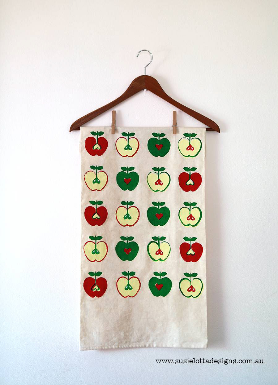 Love Apples : hemp and organic cotton tea towel