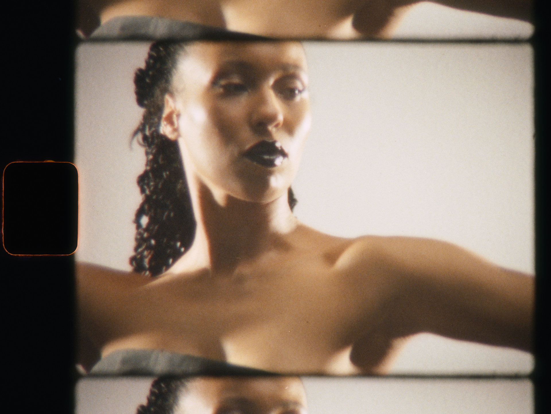 DOP Alexis Rodríguez Cancino / AD - Concept: André Hansen / 𝙈𝘼𝙅𝙄 𝙈𝙄𝙔𝘼𝙆𝙀-𝙈𝙐𝙂𝙇𝙀𝙍 - The Lab, CPH 2025