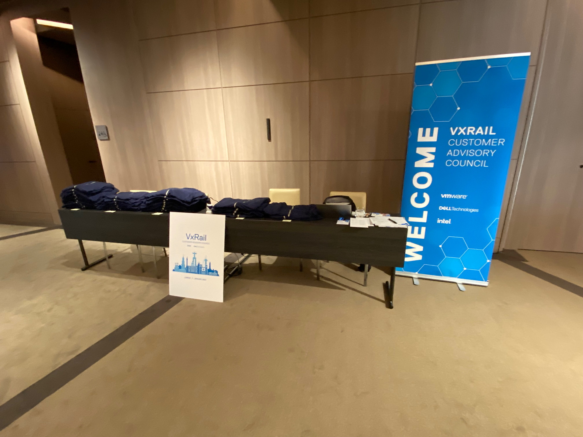 Retractable Banner Design