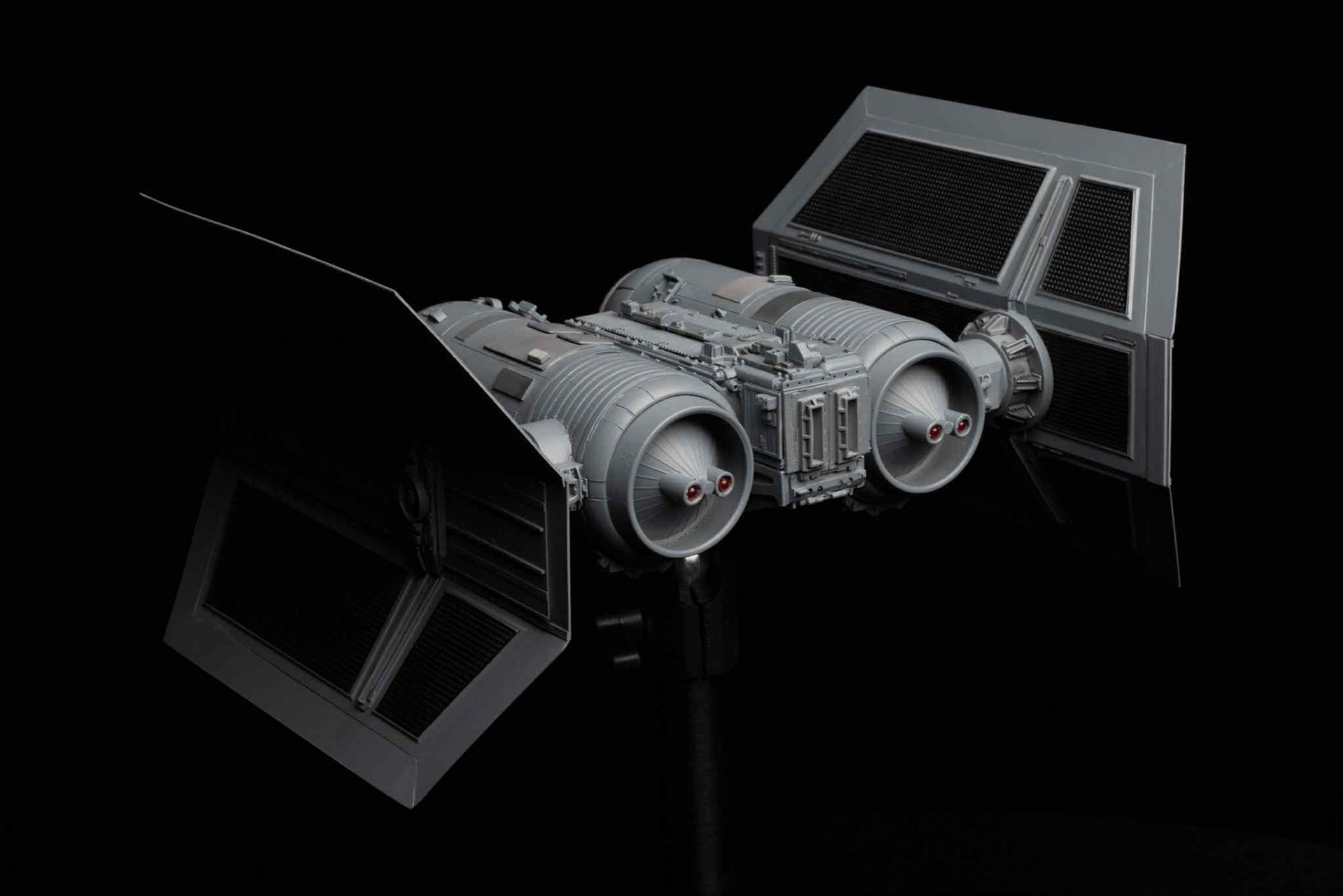 Needa Shuttle Concept - Star Wars: Empire Strikes Back shot by Benjamin Bowman
