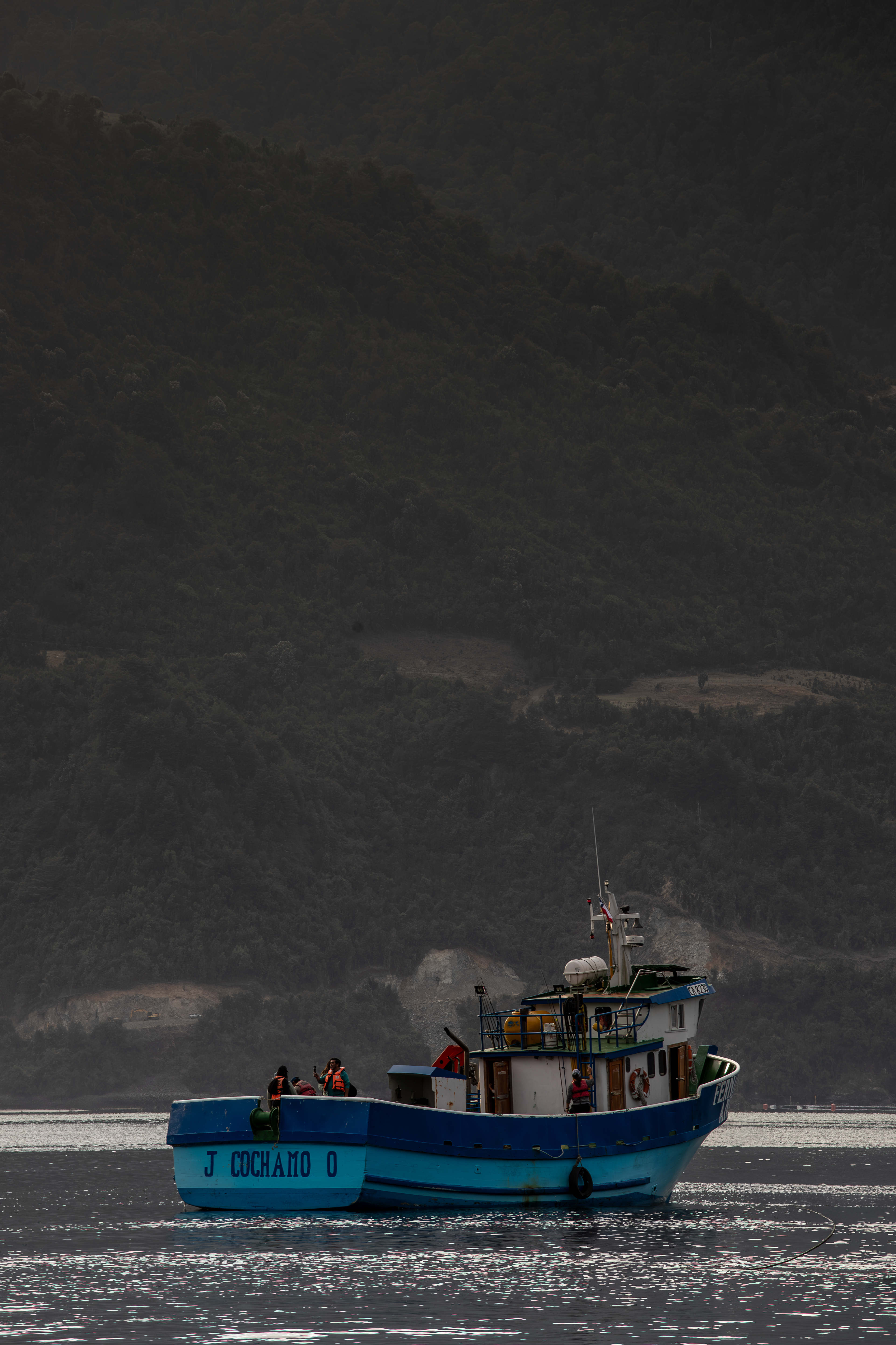 Desde la costanera de Cochamó