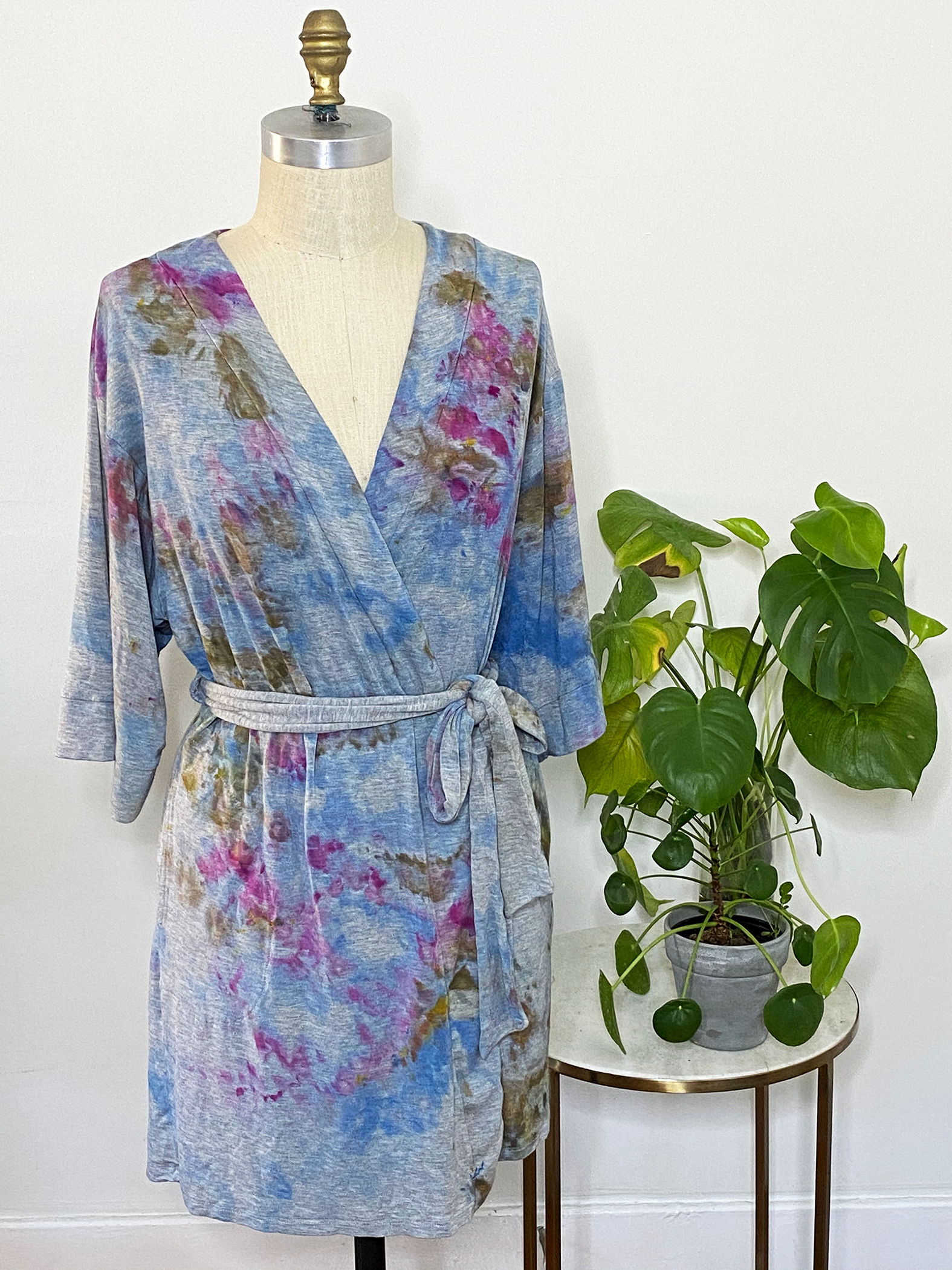 Monet, water lilies inspired ice dye