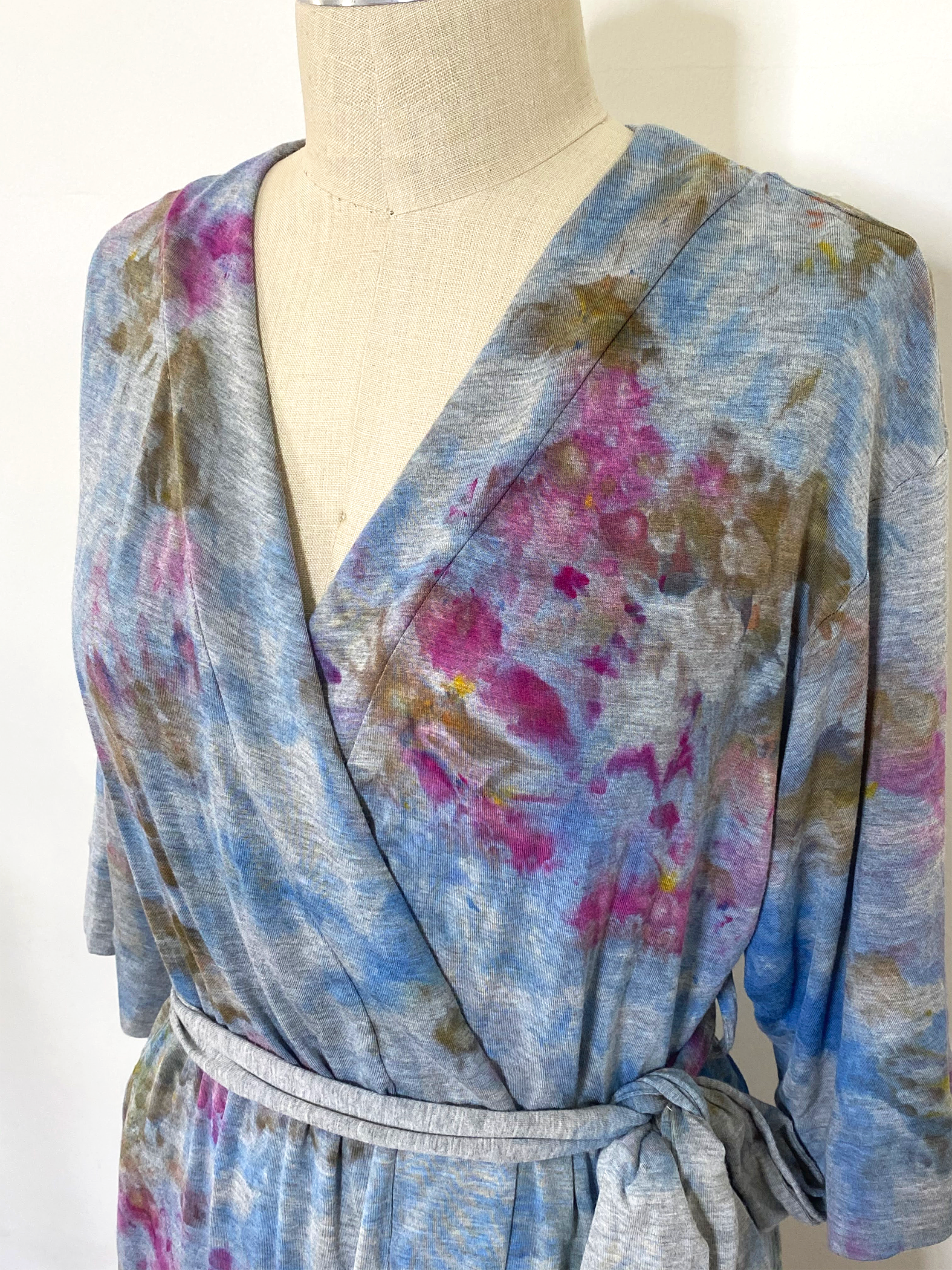 Monet, water lilies inspired ice dye