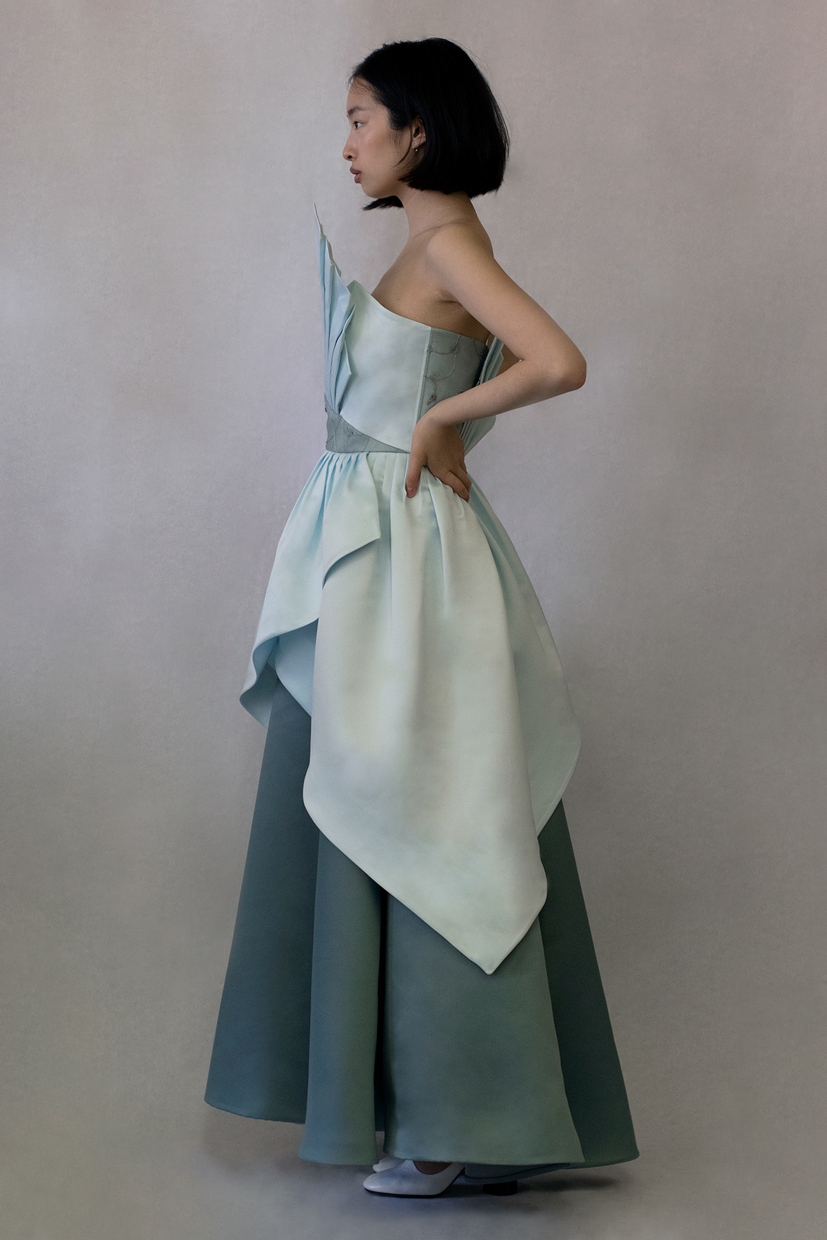 Eveningwear Side
