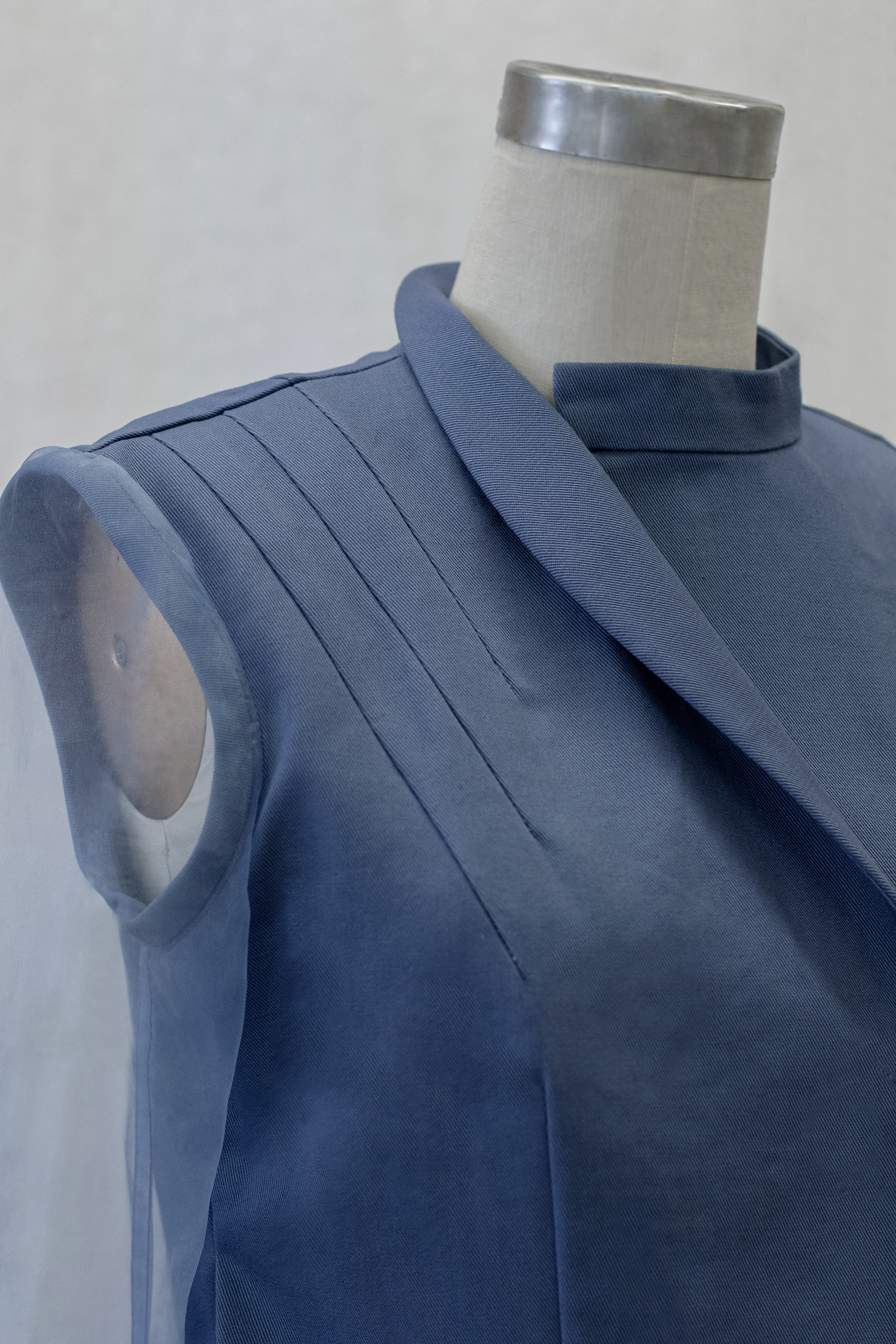 Coordinates Suit Transforming Collar Detail