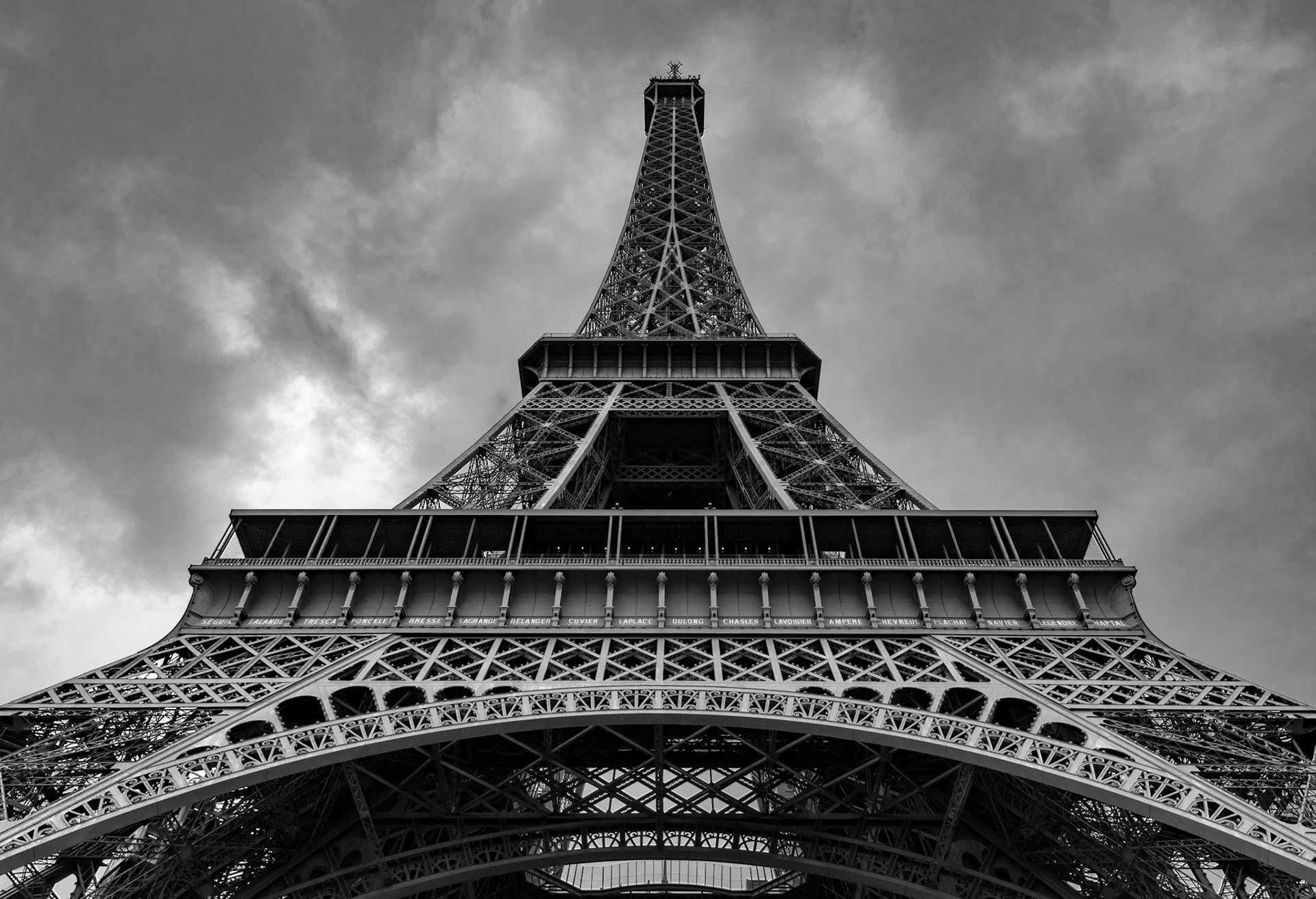 Eiffel Tower | Paris | 48°51'31"N 2°17'38"E