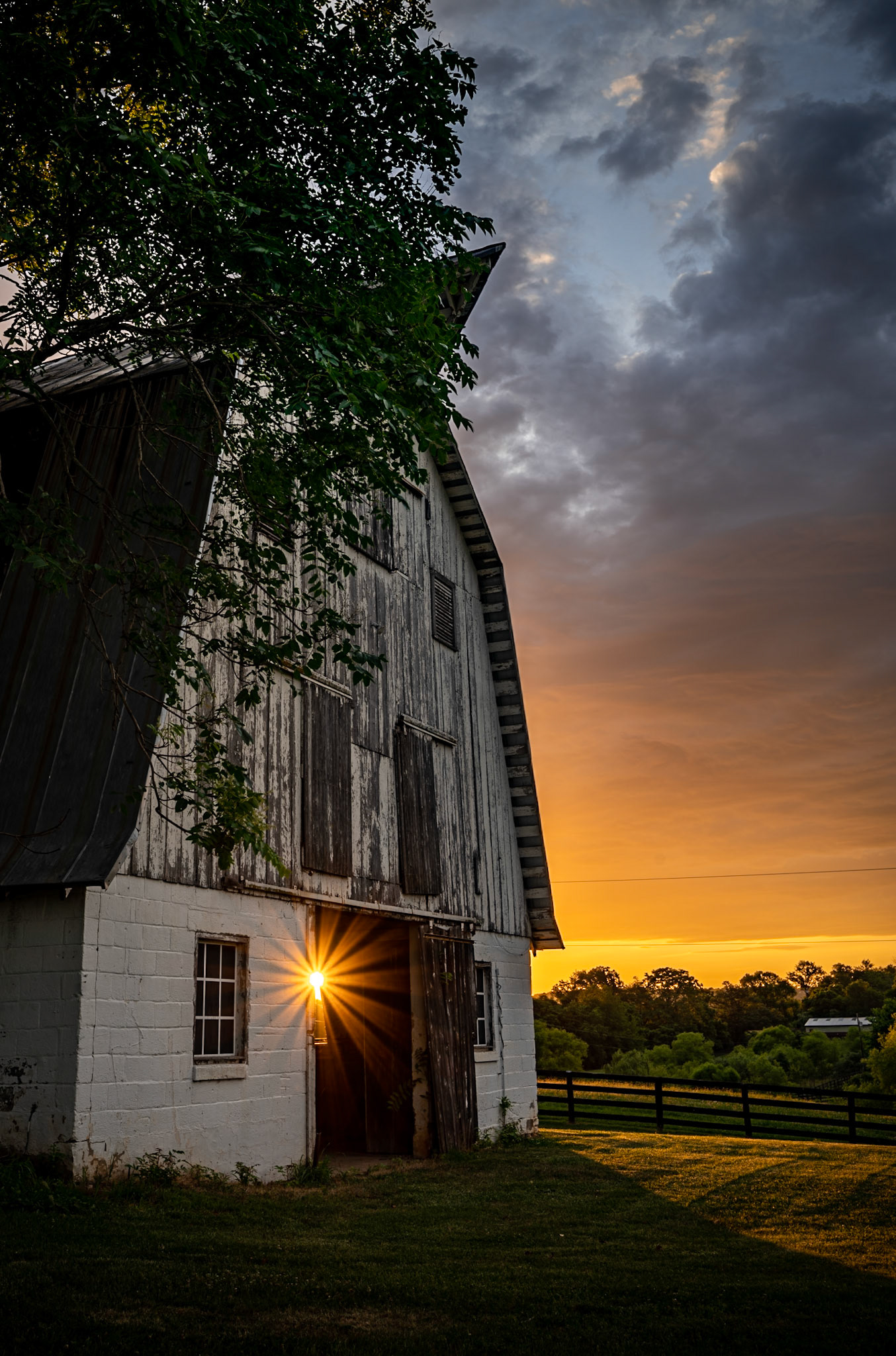 Sunrise | Pilomont | 39°03'58"N 77°42'41"W