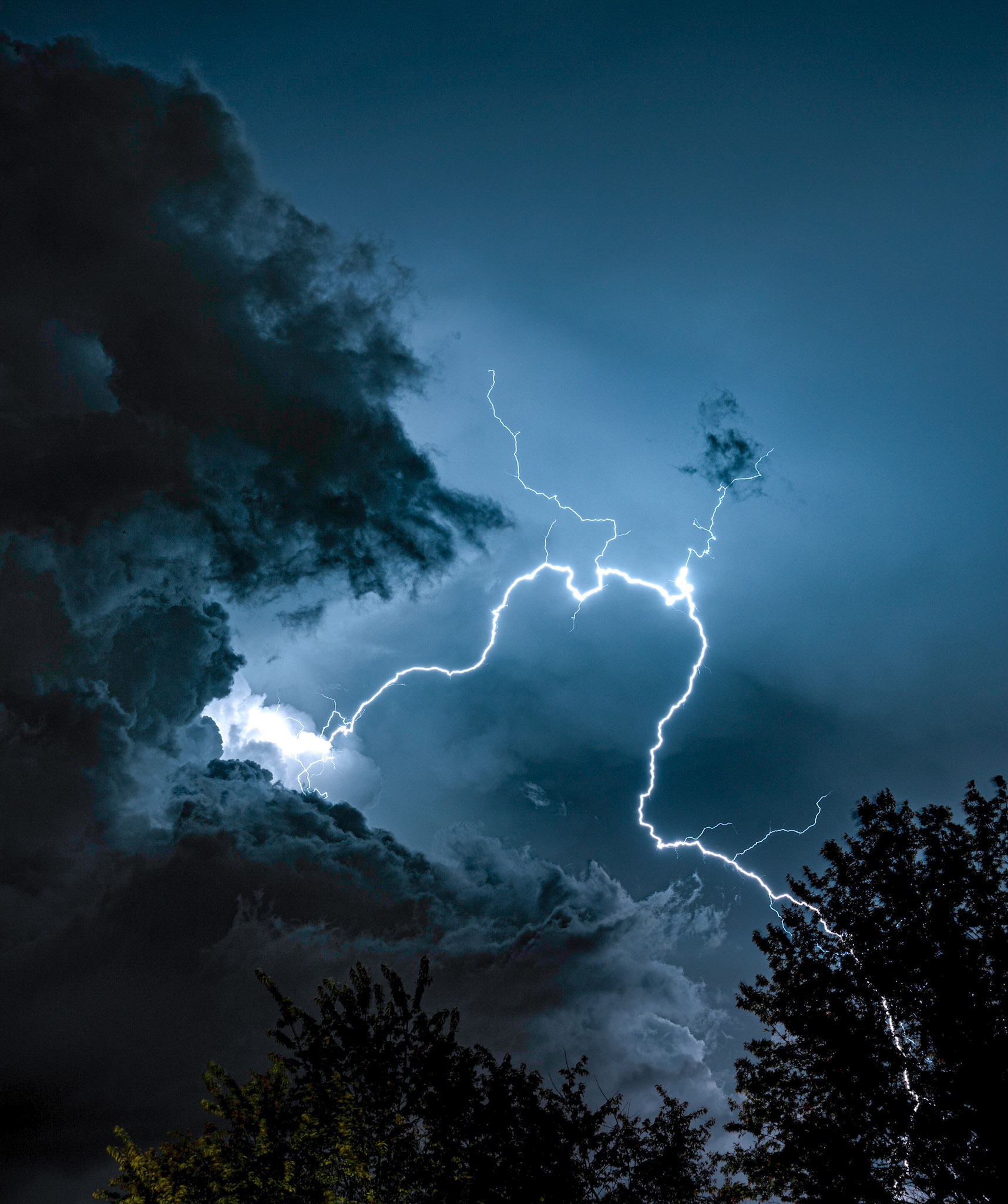 Lightning | Potomac Falls | 39°02'12"N 77°24'01"W