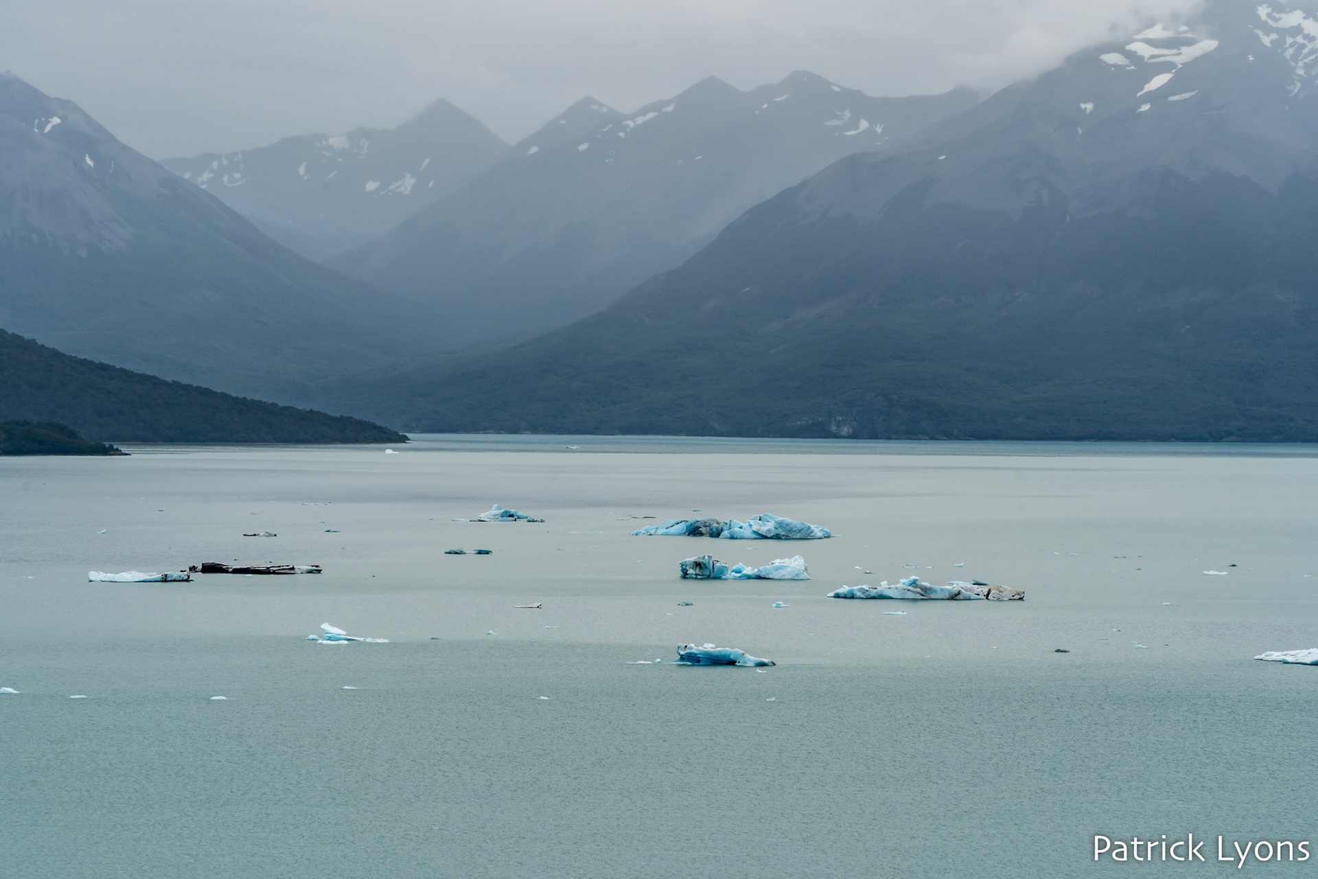 Lago Argentino - Los Glaciares National Park