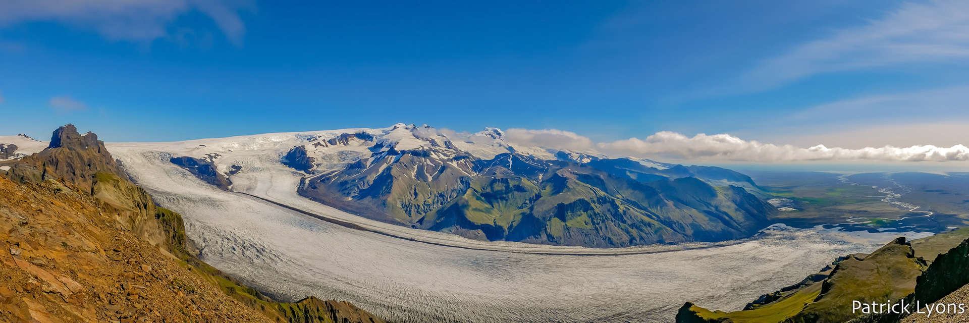 Panorama of Svínafellsjökull glacier in Skaftafell, Iceland