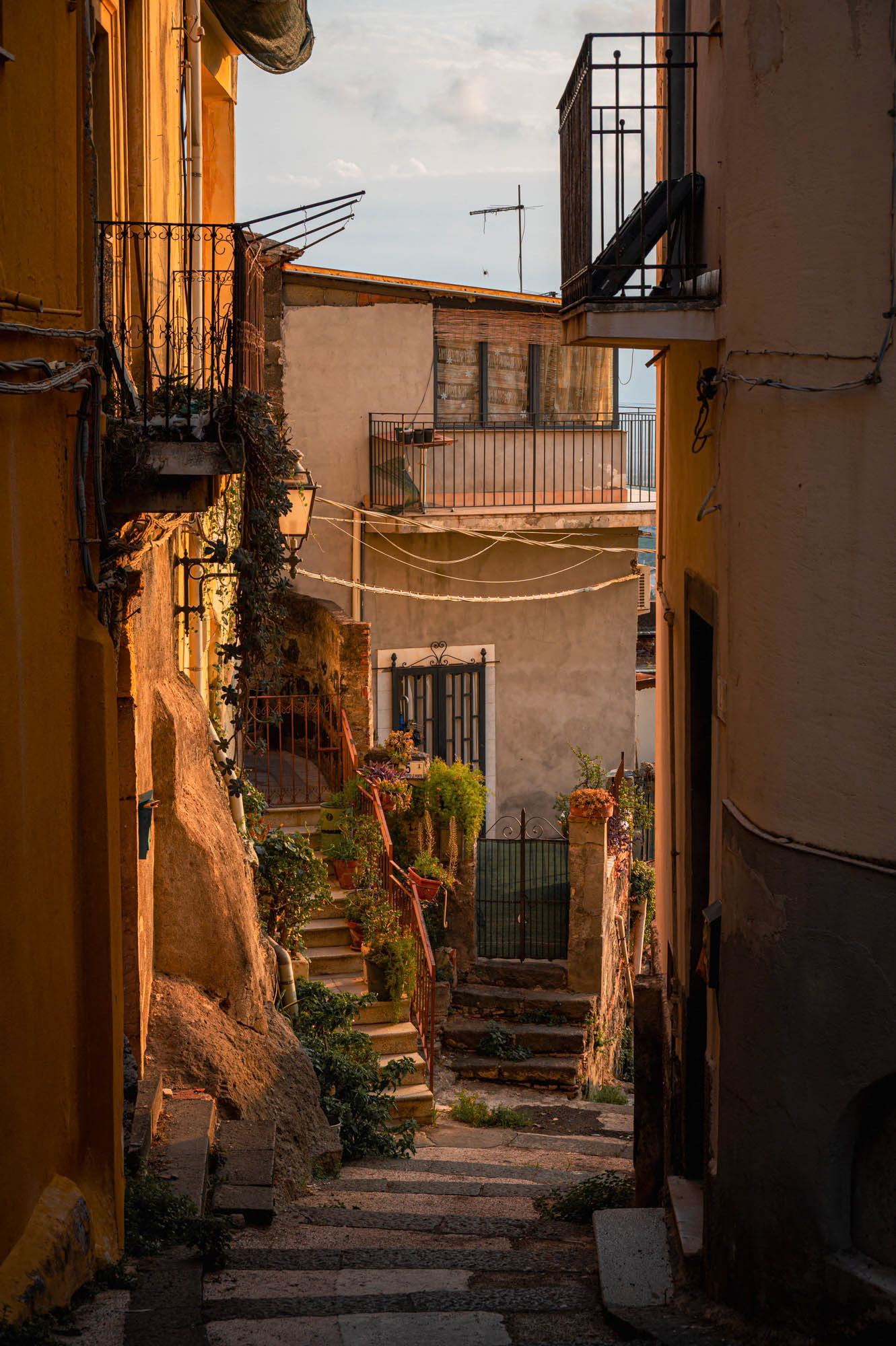 Motta Sant'Anastasia - Siciliy - Italy (2023)