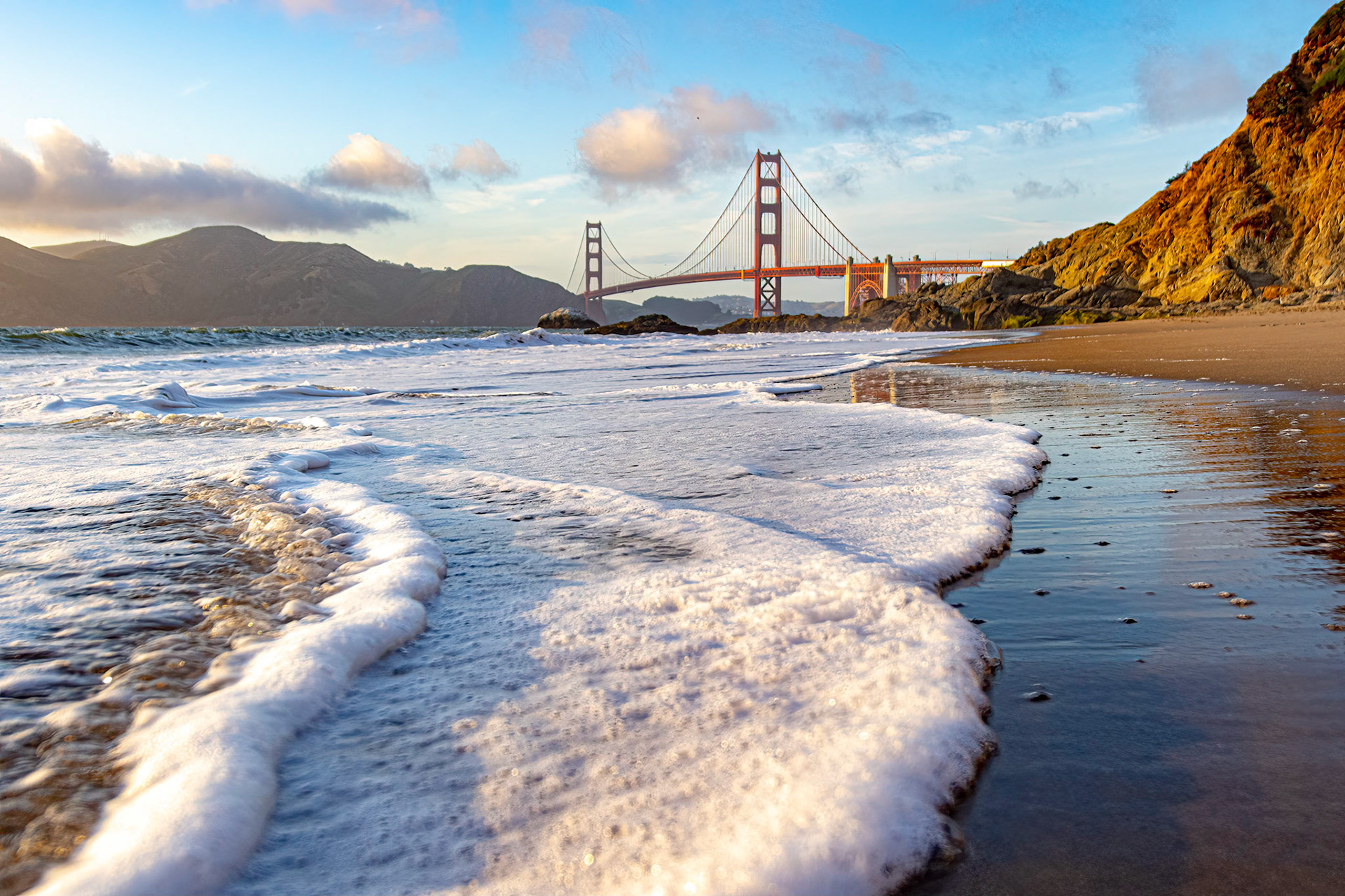 Golden Gate Bridge - CA - USA