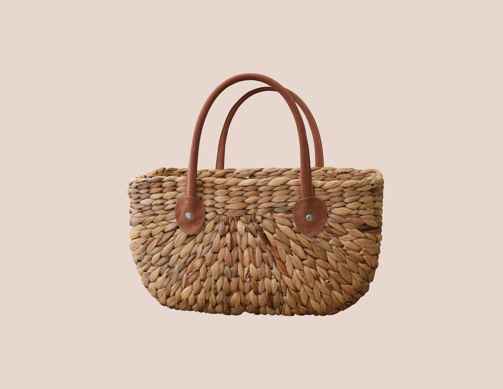 Main Product of the Textures of the Sun collection- The Beatrice Basket