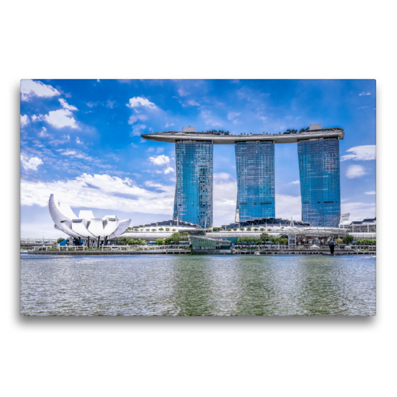 Premium Textil-Leinwand - Singapur - Asiatische Lifestyle Metropole Marina Bay Sands Hotel mit dem ArtScience Museum