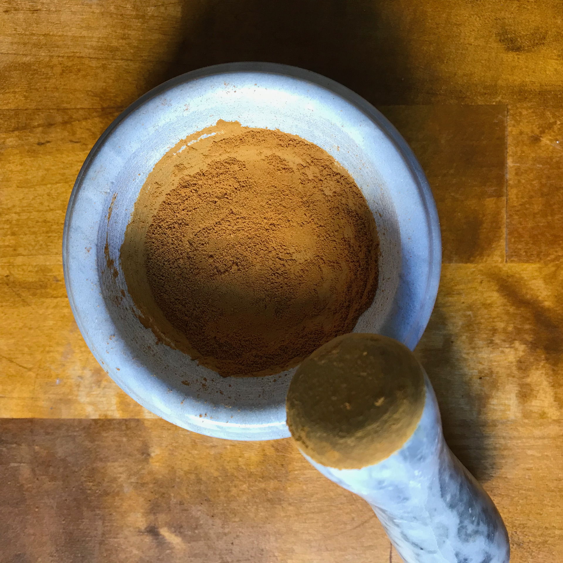 Experimental Pigment Production + Print Making | Self-initiated with Sandra Méndez Sarmiento | 2022-2023