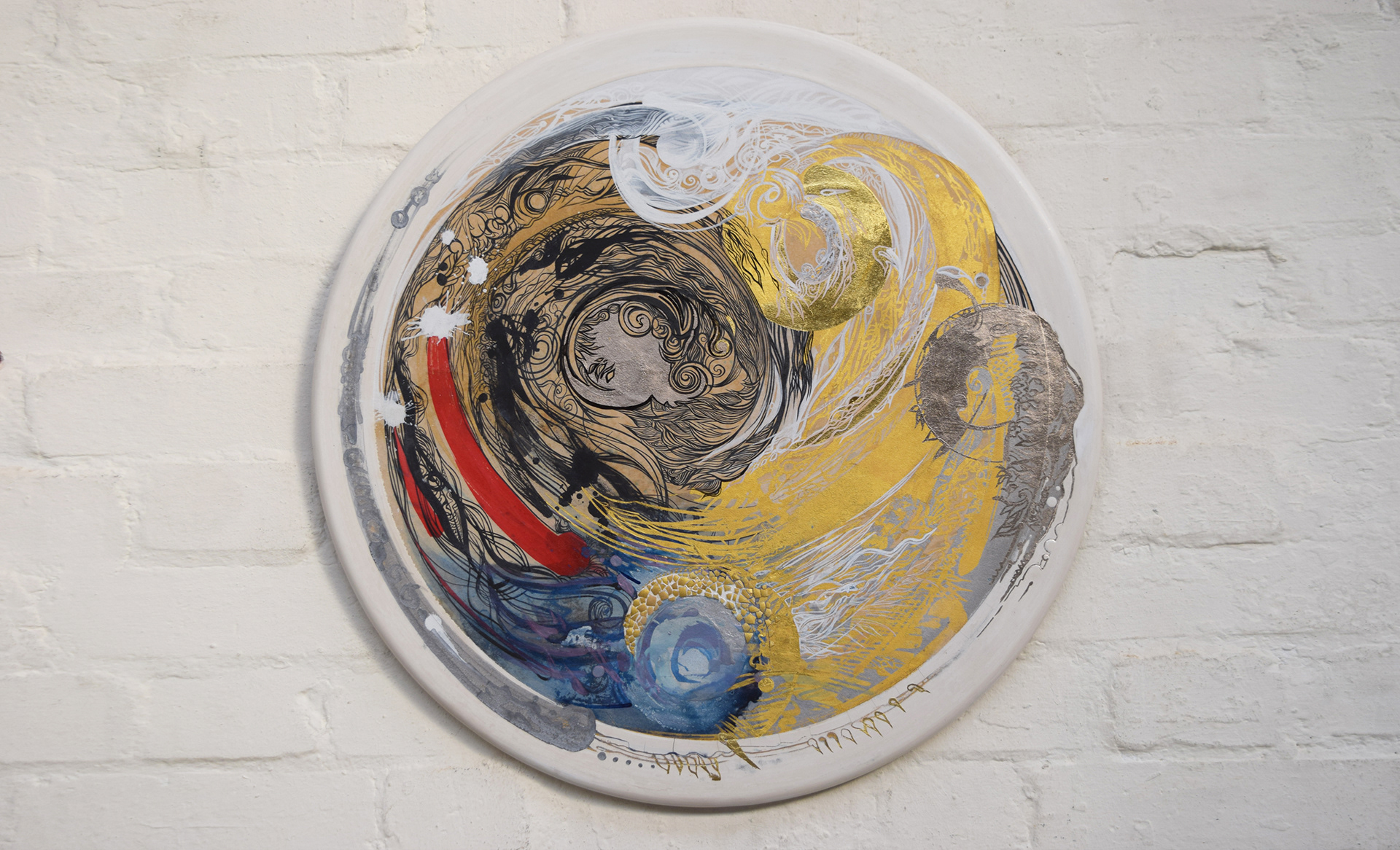SOLD - Title: Whirlwind. Media: 24ct Gold, champagne Gold & mixed media on wood. Size: Ø 58cm by Rachael Linton 2020