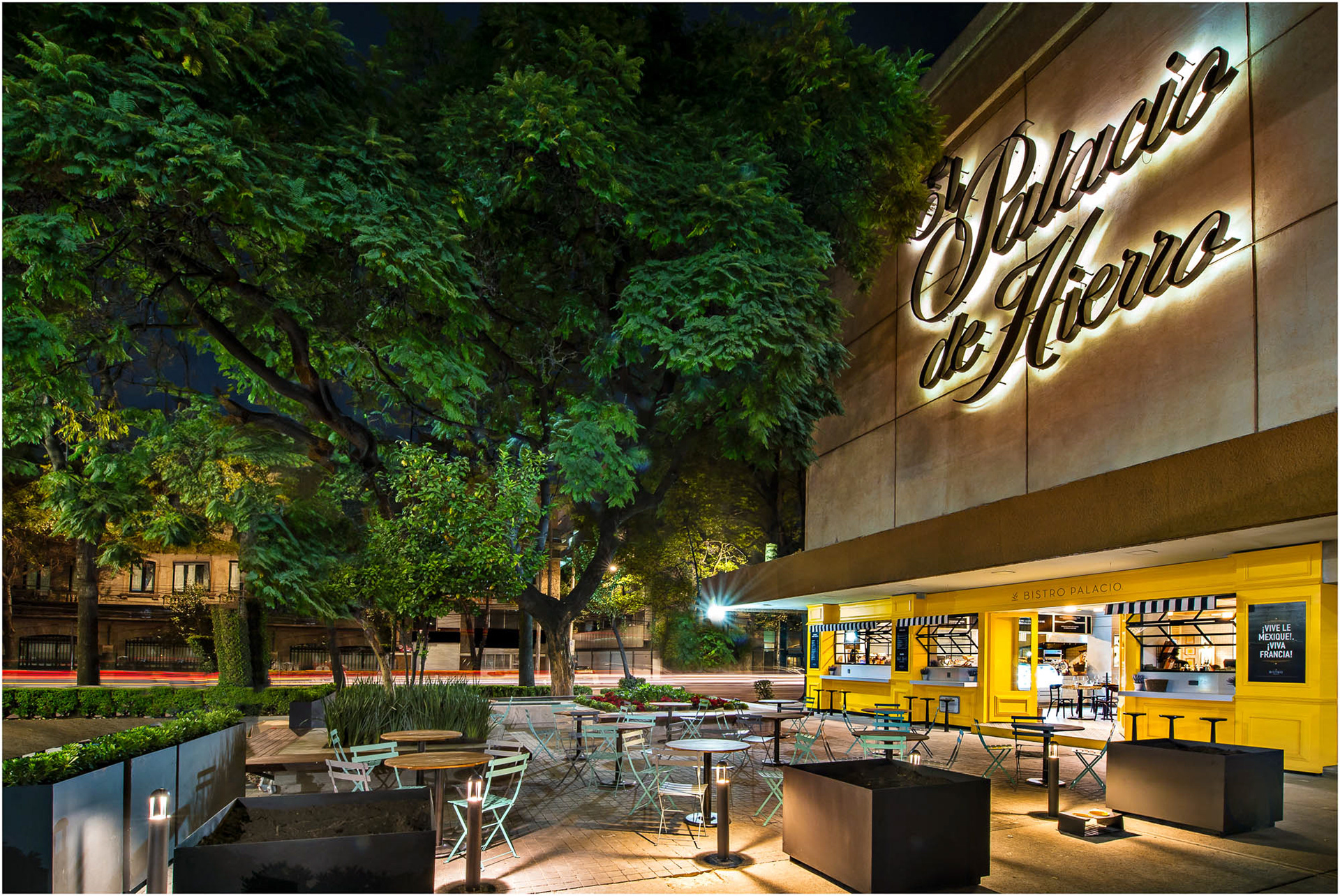 Cliente: Palacio de Hierro. Proyecto: Bistro durango. 2017.