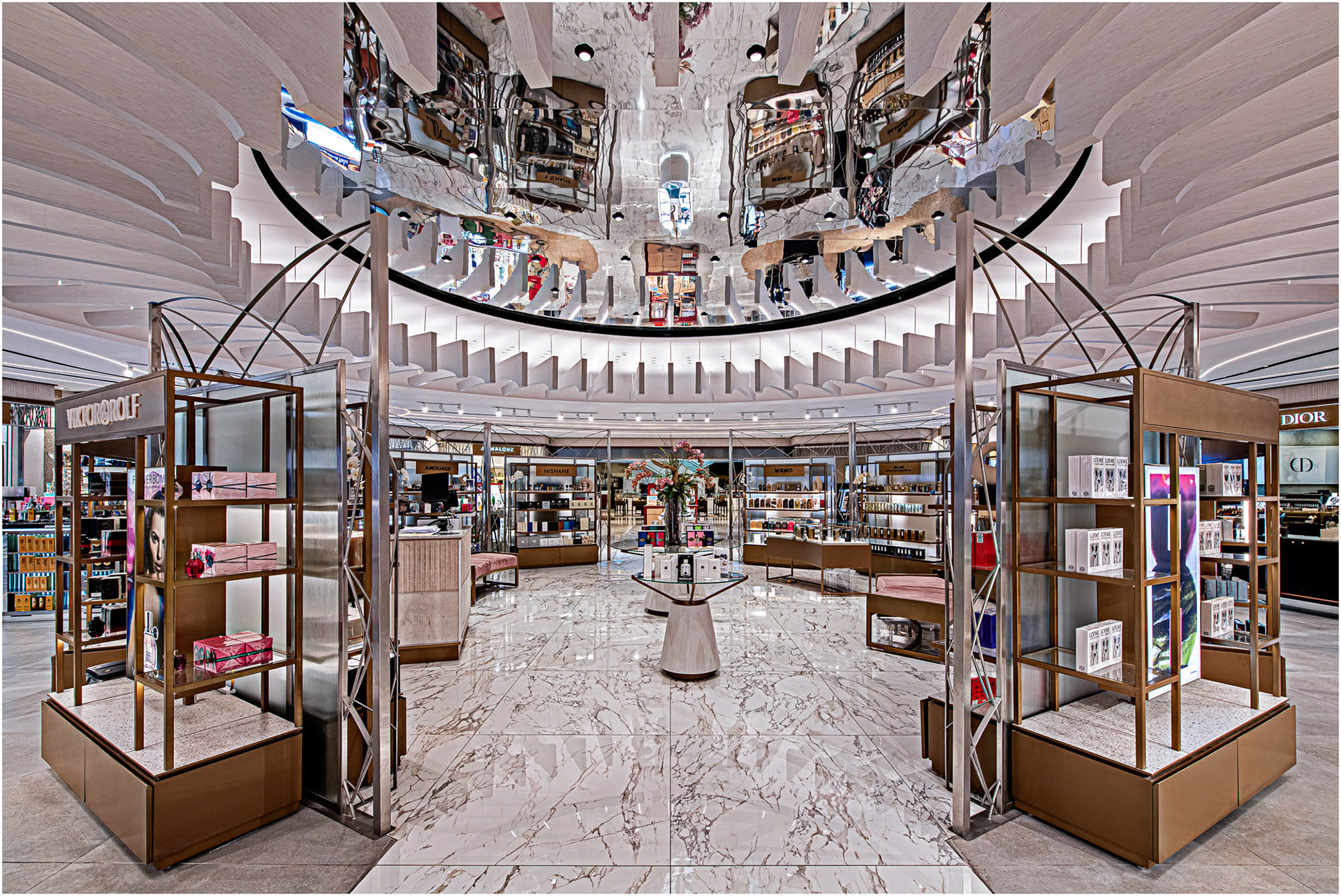 Cliente: MRZ Arquitectos y Palacio de Hierro. Proyecto: Perfumería Andares. 2023.