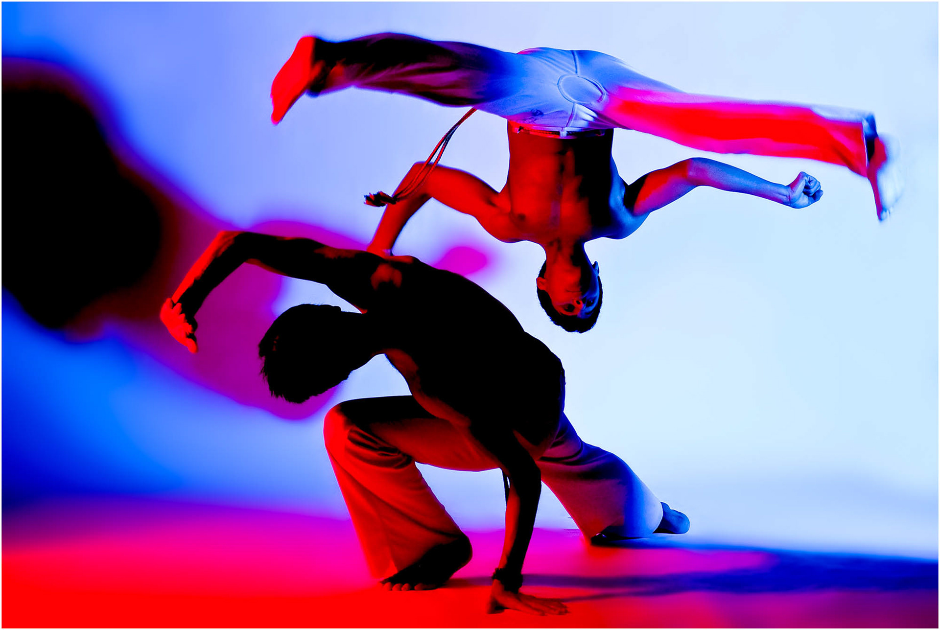 Cliente: Longe do Mar Capoeira. Proyecto: Publicidad. 2007.