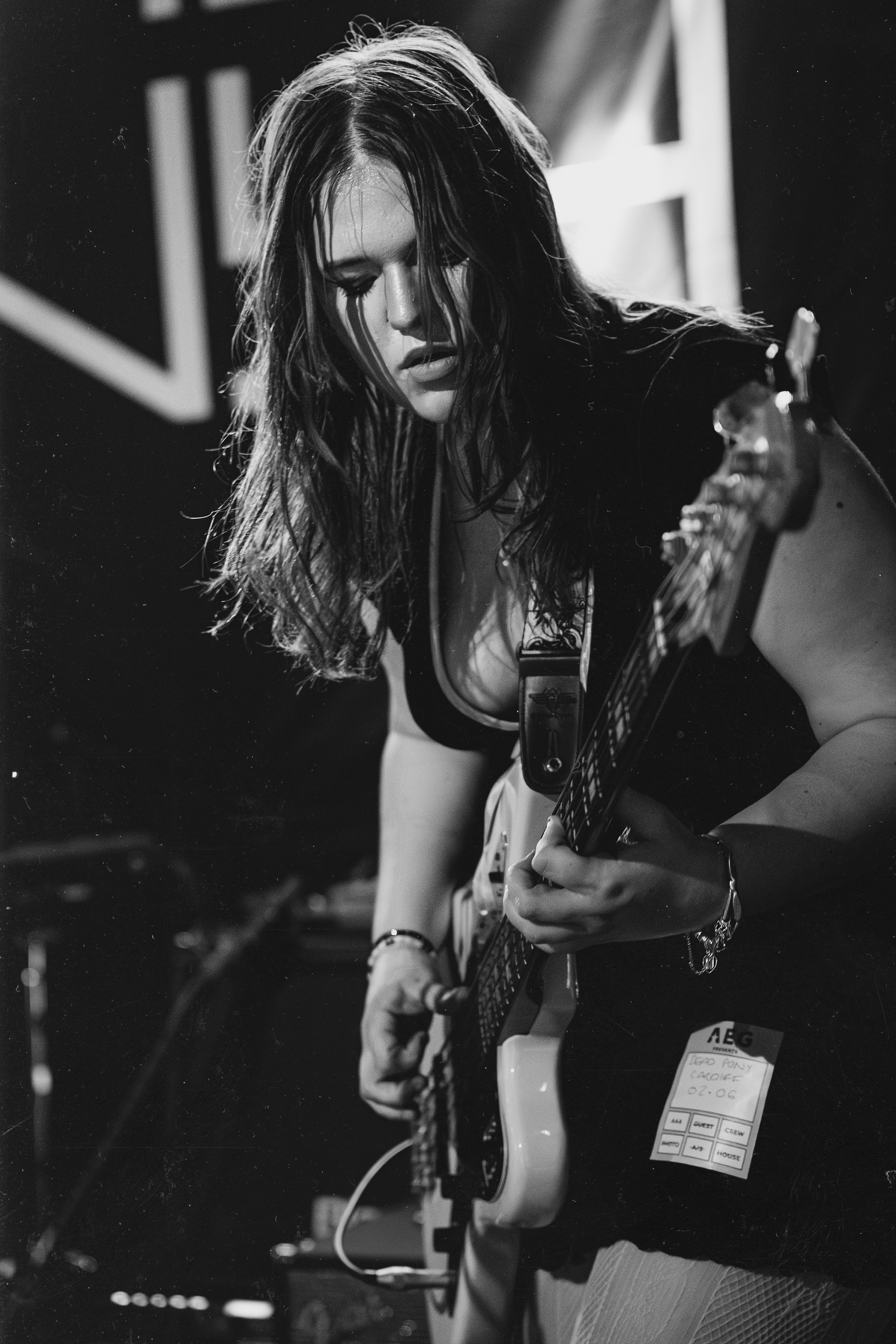 Dead Pony + Supports - Image by Owain Morris.