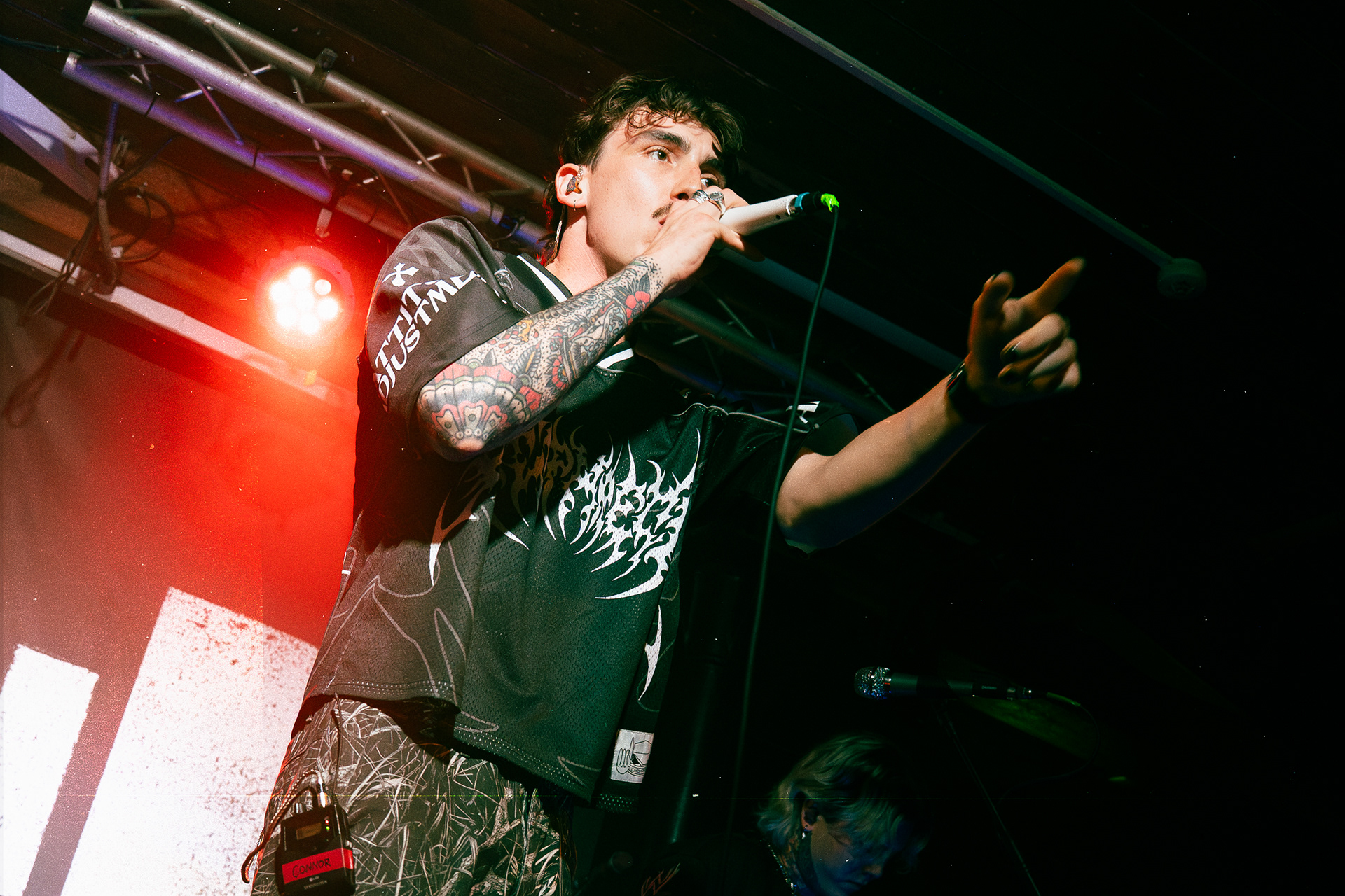 Headwreck + Supports in Cardiff - Image by Owain Morris.