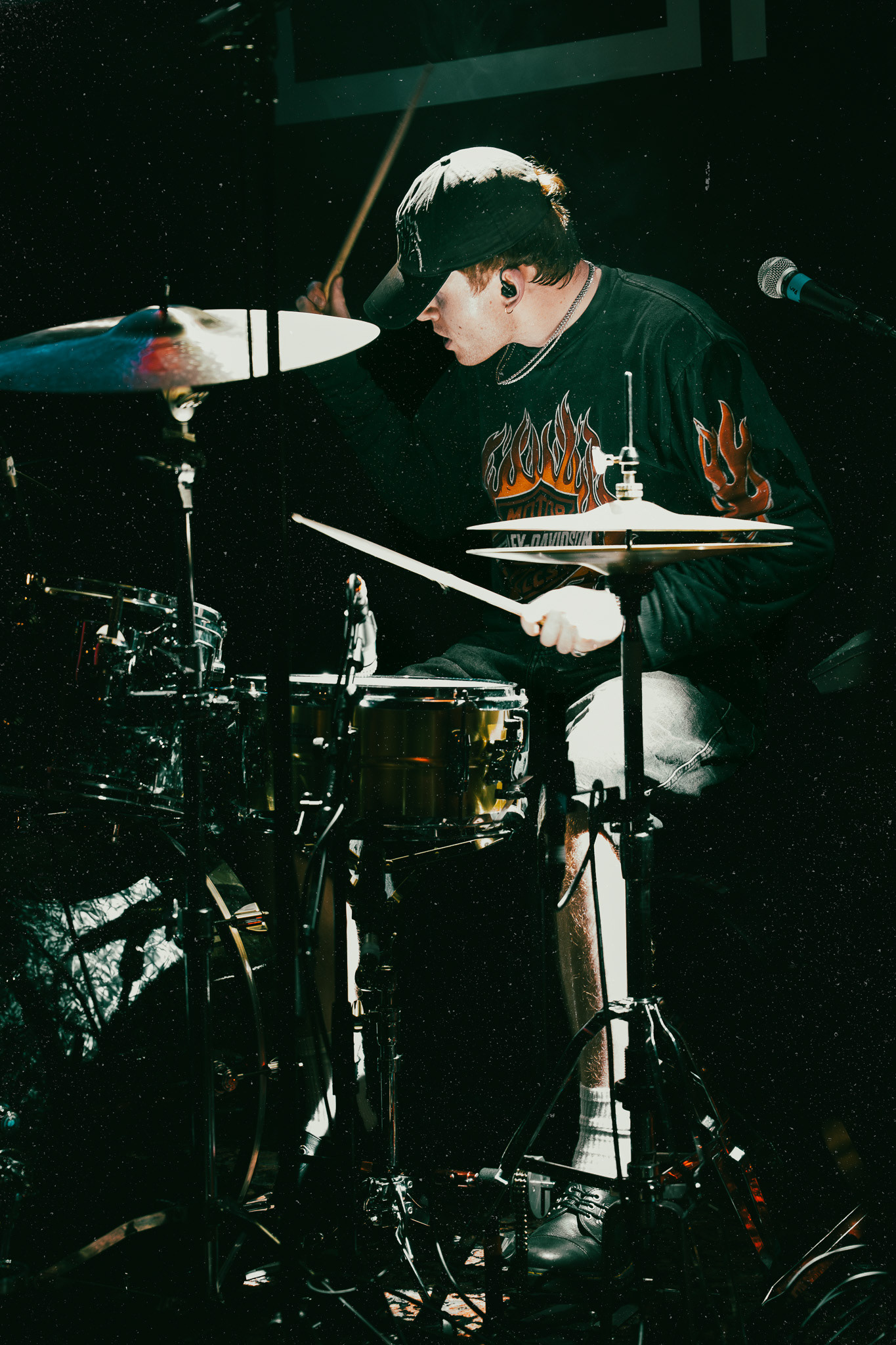 Dead Pony + Supports - Image by Owain Morris.