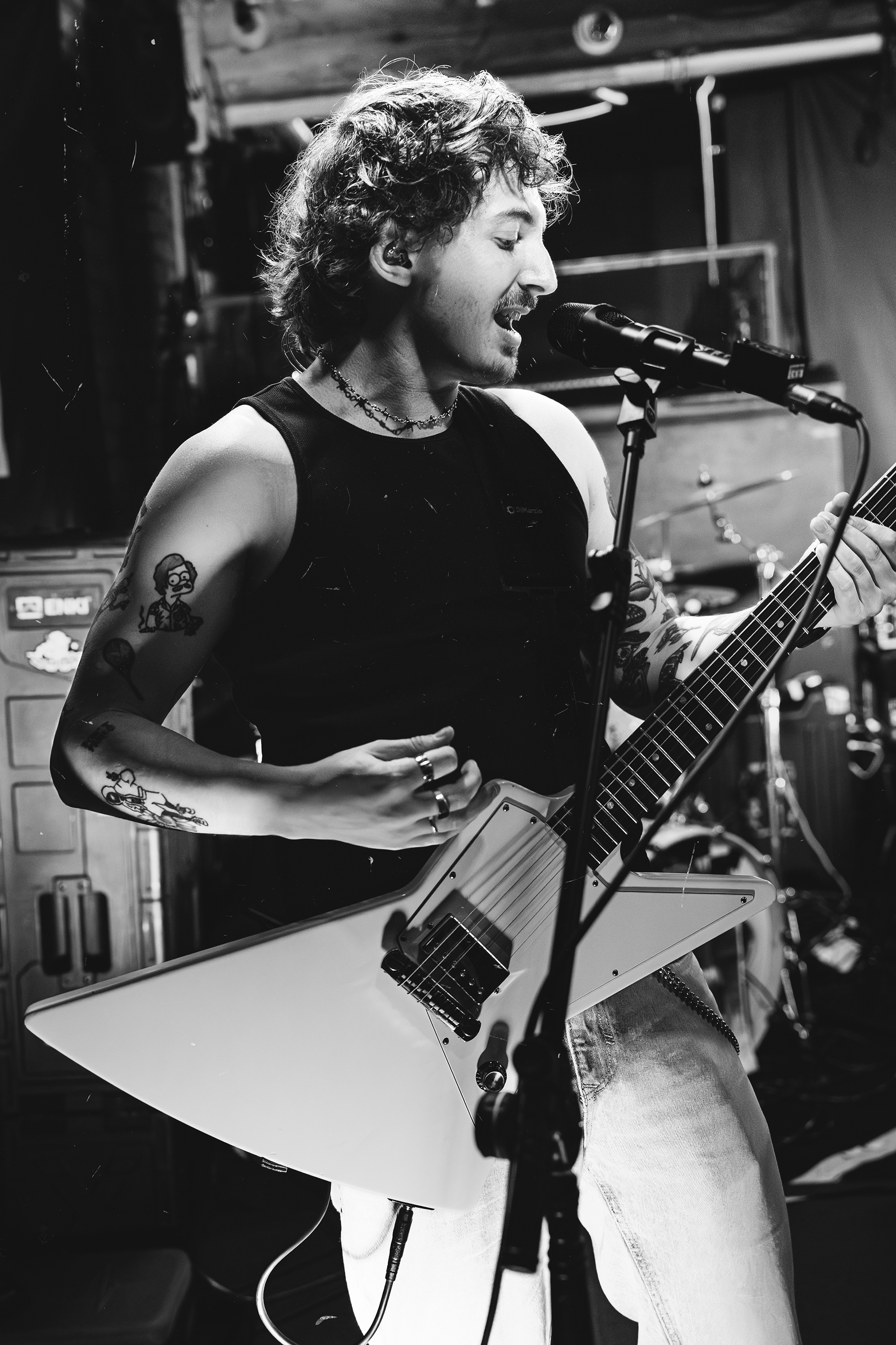 Headwreck + Supports in Cardiff - Image by Owain Morris.