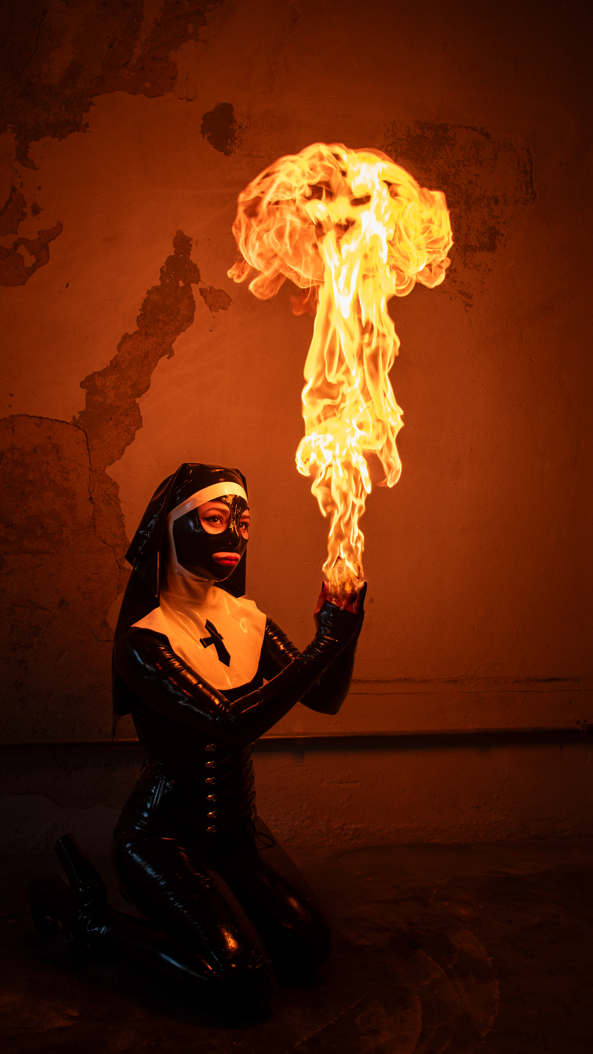 @nel_rubberdoll x @lakesshot x @proyecto.prometeo.fuego