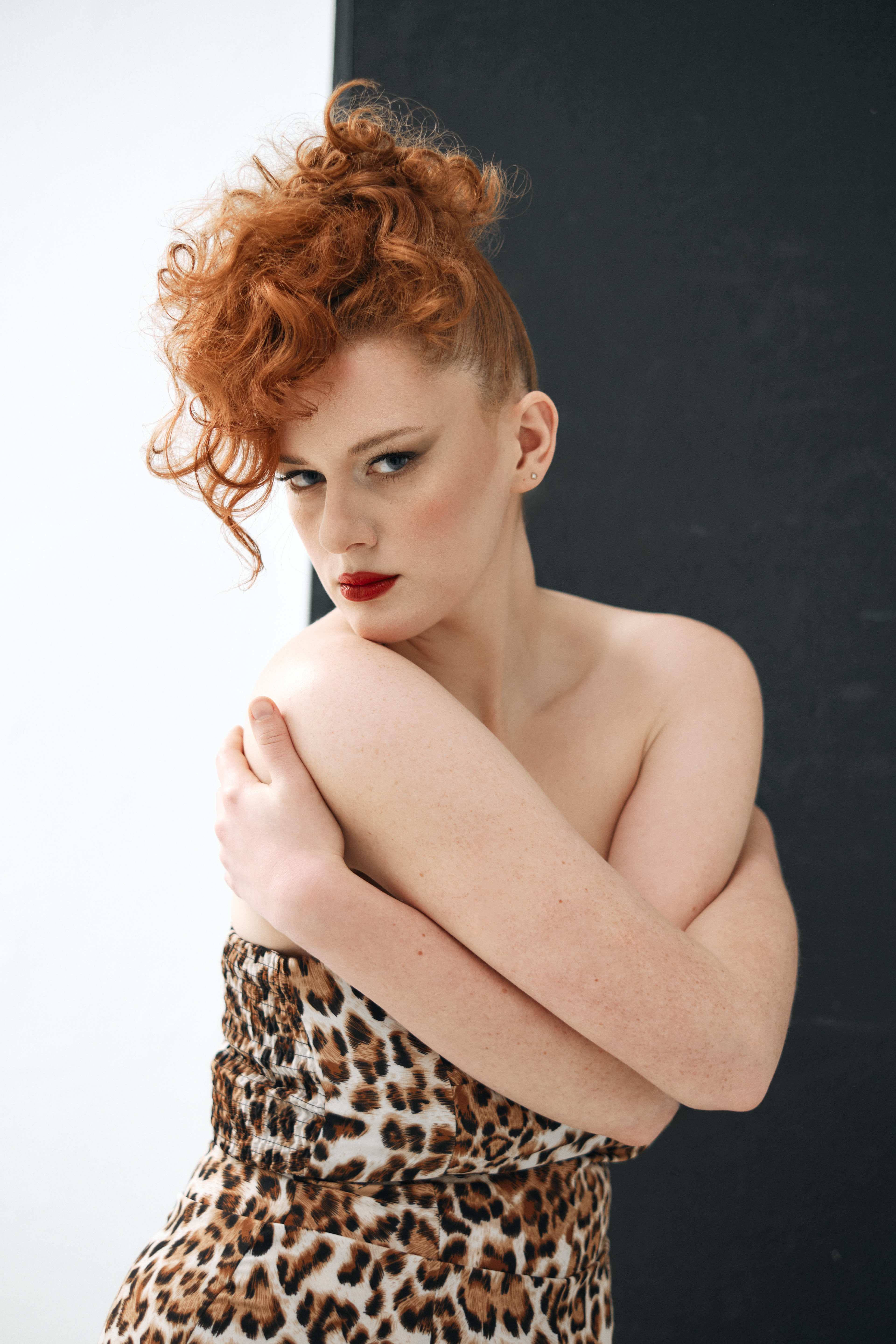 Photographer Marco Lombardi | Model Jasmina El Far | Berlin Makeup Artist and Hairstylist Joanna Sysum 