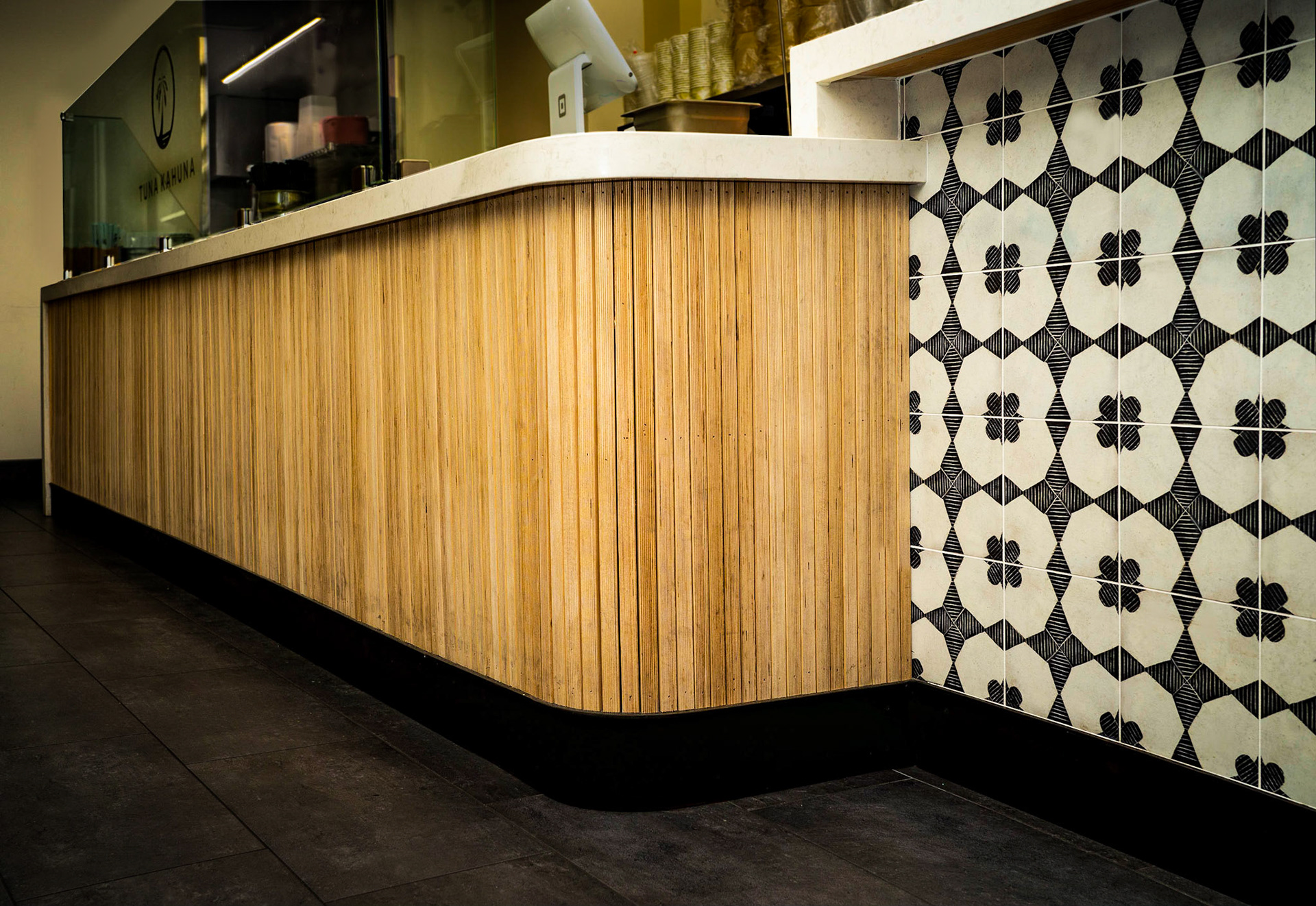 Tuna Kahuna • Burligame CA