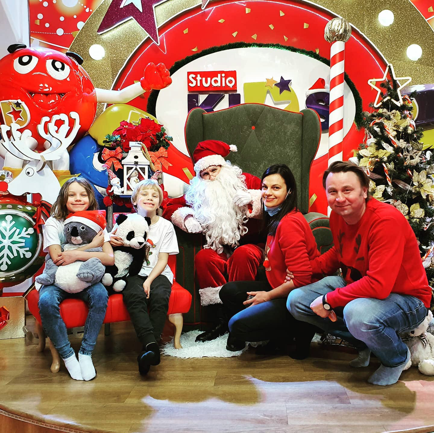 MIKOŁAJ / STUDIO KIDS & ZELENT